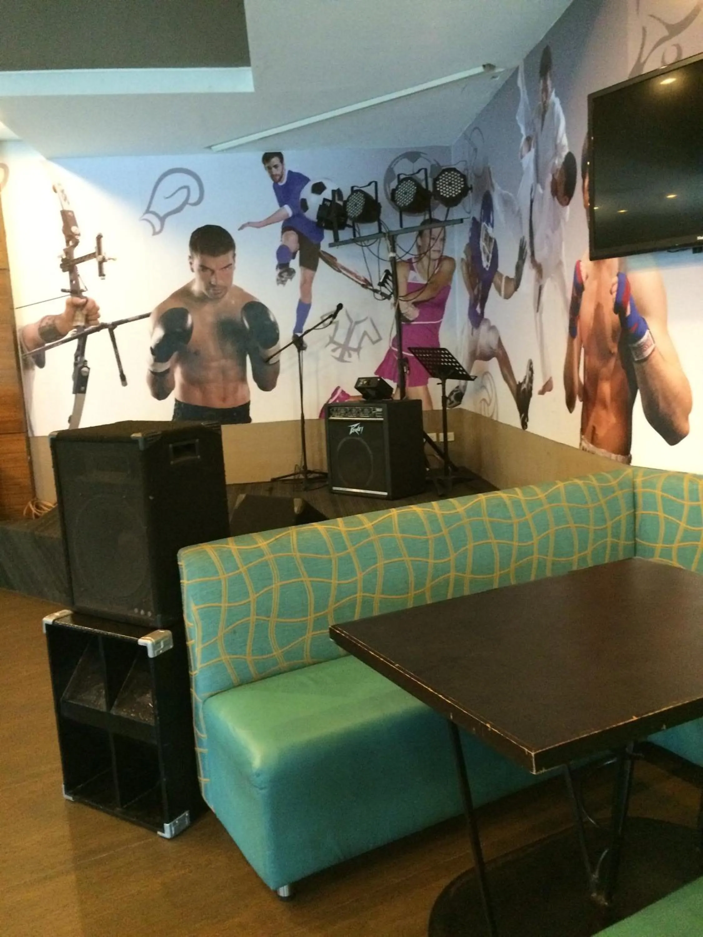 Lounge or bar in El Cielito Inn - Sta. Rosa