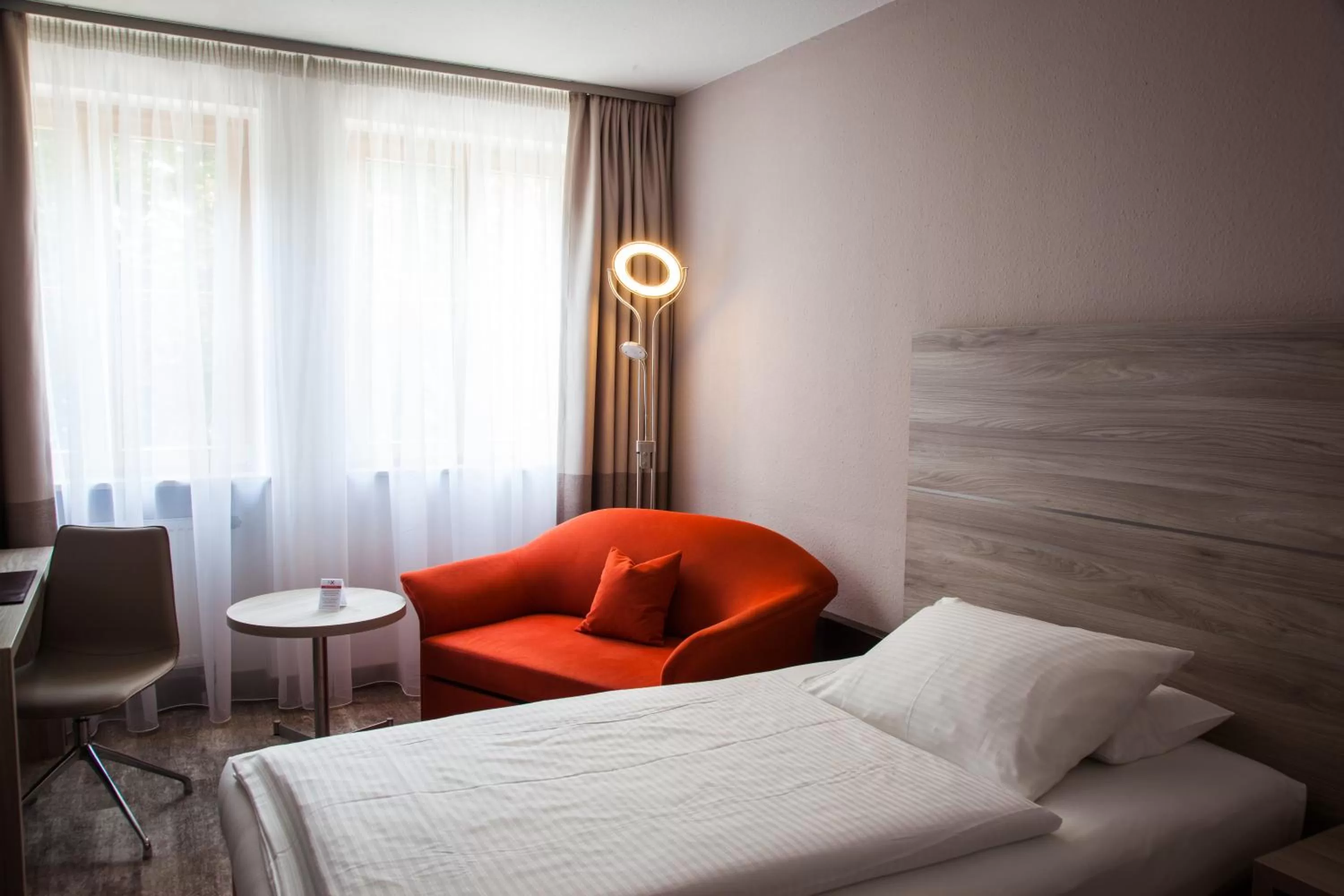 Photo of the whole room, Bed in Hotel Kastanienhof