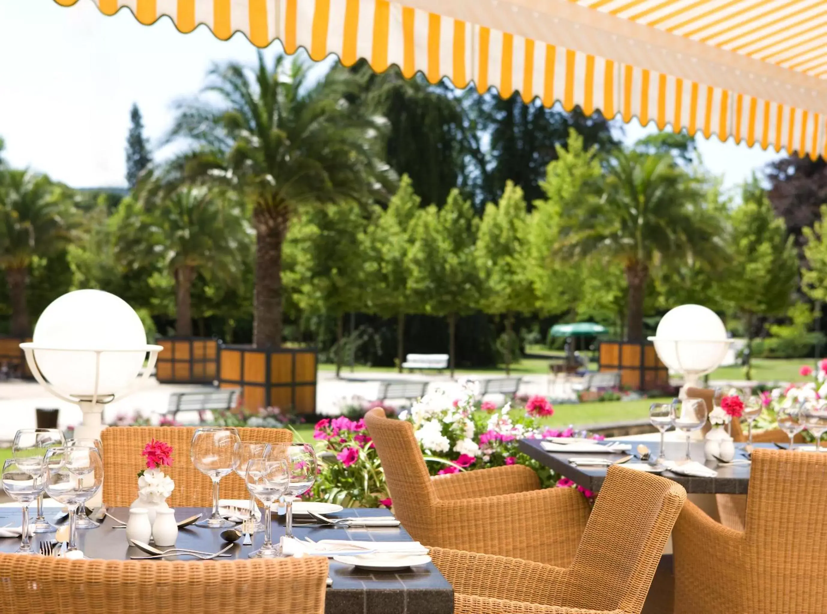 Restaurant/places to eat in Steigenberger Hotel & Spa Bad Pyrmont Restaurant/places to eat in Steigenberger Hotel & Spa Bad Pyrmont