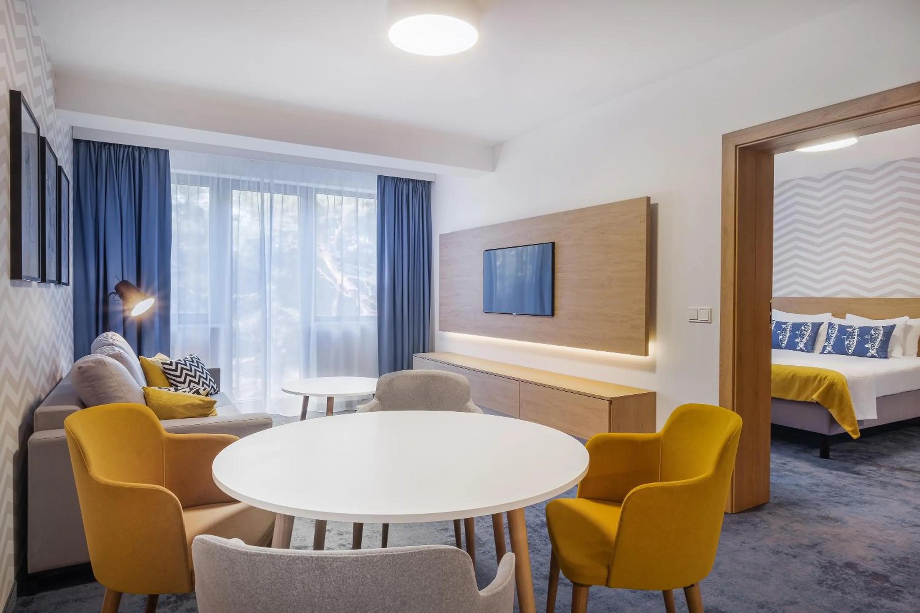 Living room, Bed in Best Western Hotel Jurata