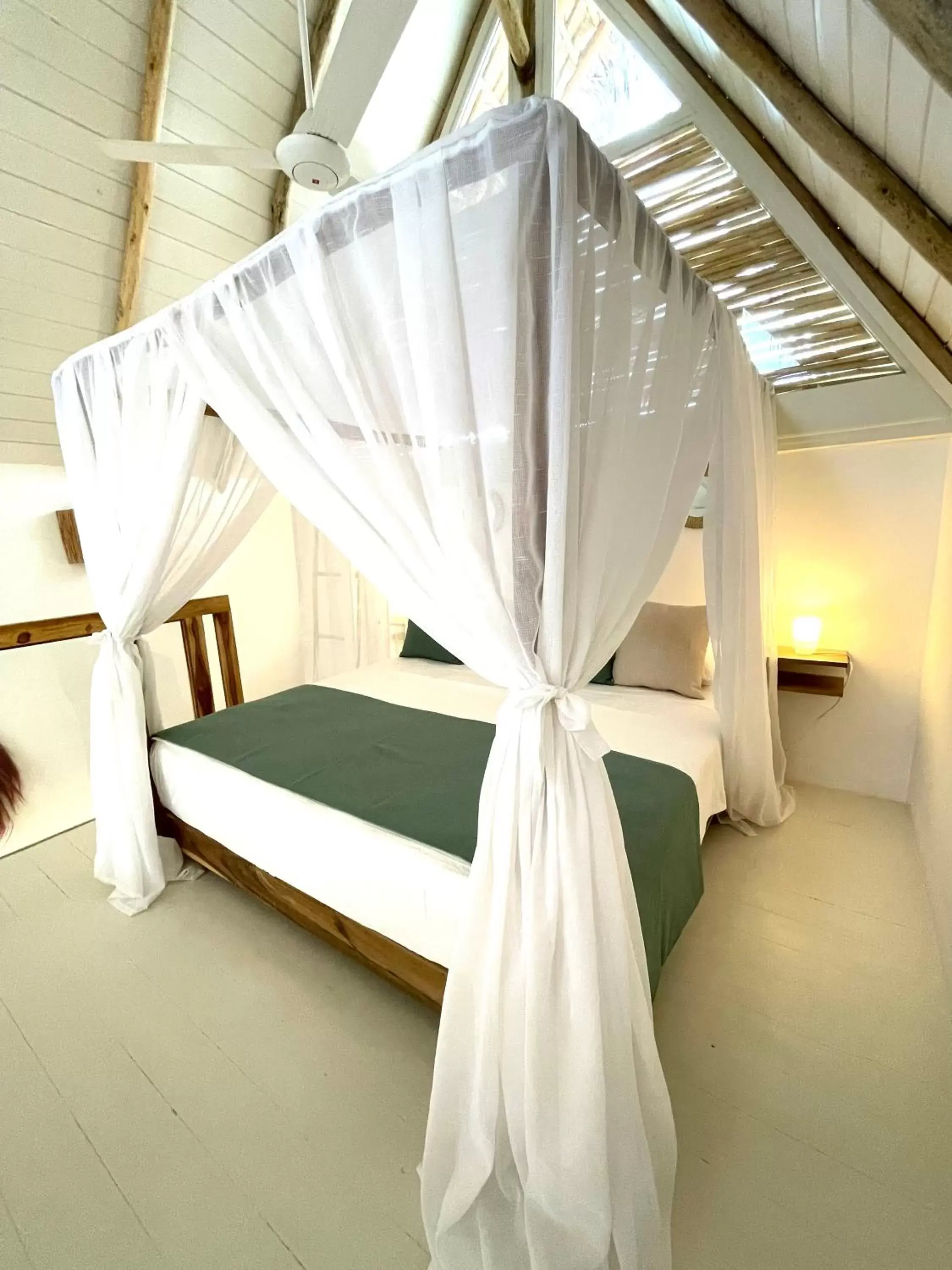 Bed in Leeloo Boutique Hotel