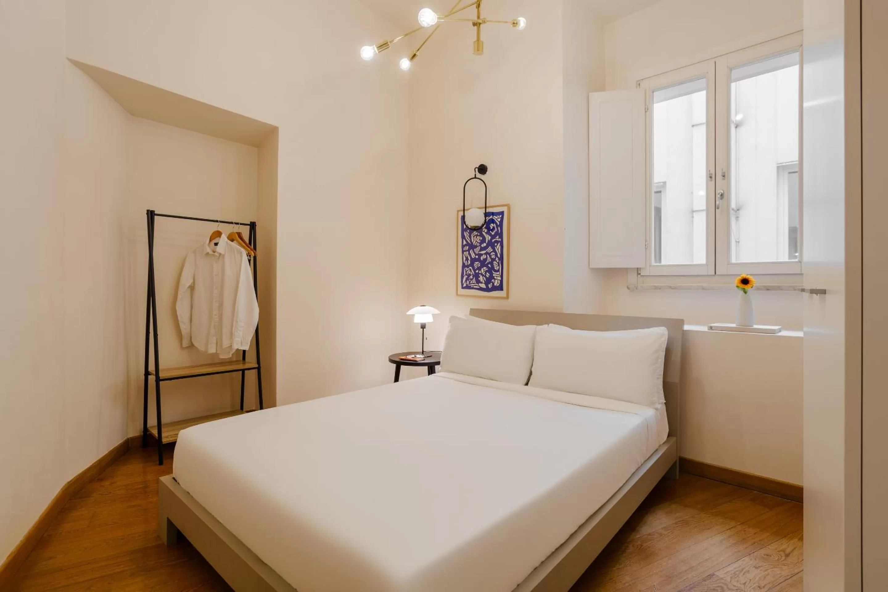 Bed in Sonder Fontana Di Trevi