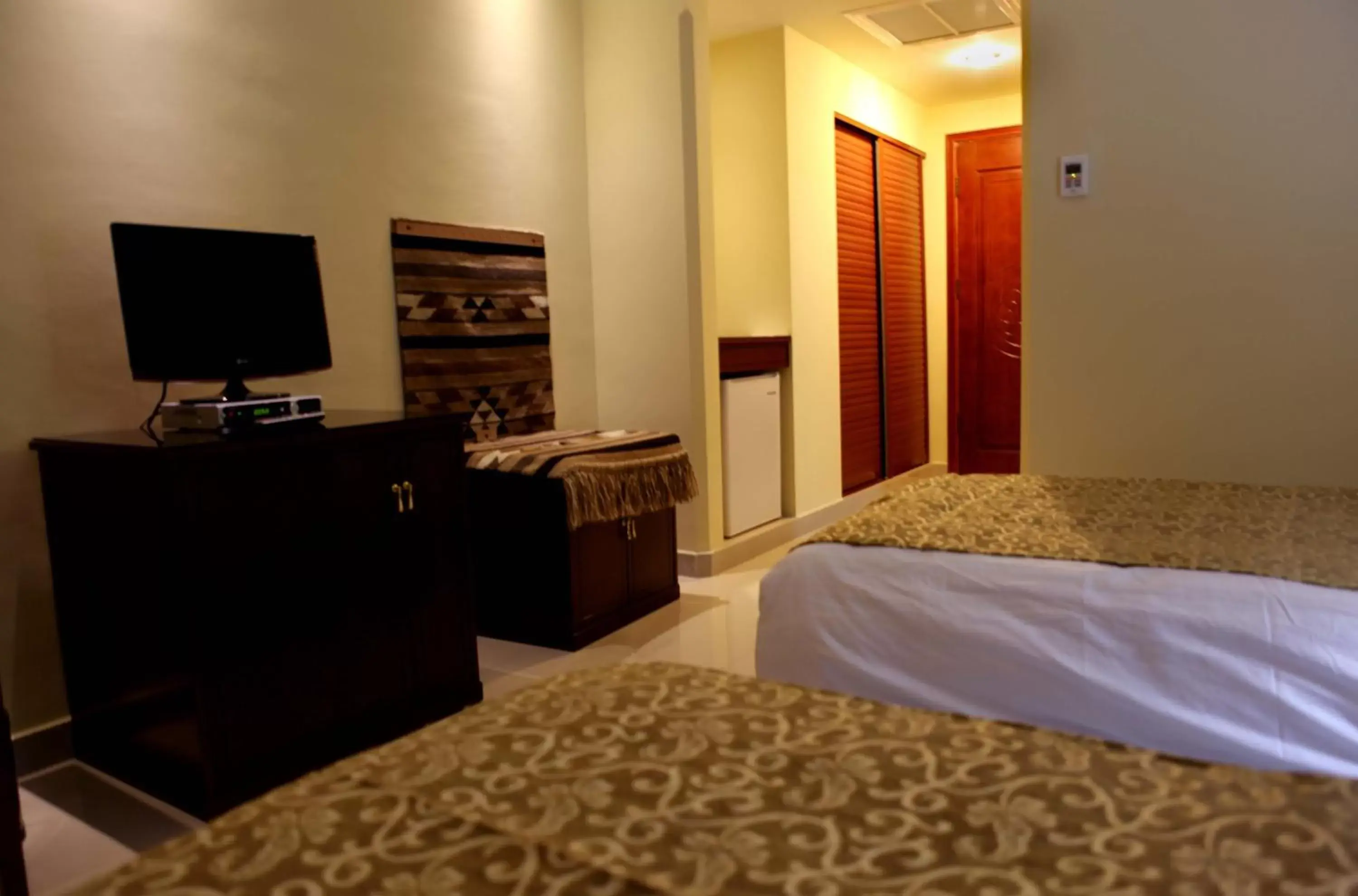 Deluxe Single Room - single occupancy in Mosaic City Hotel