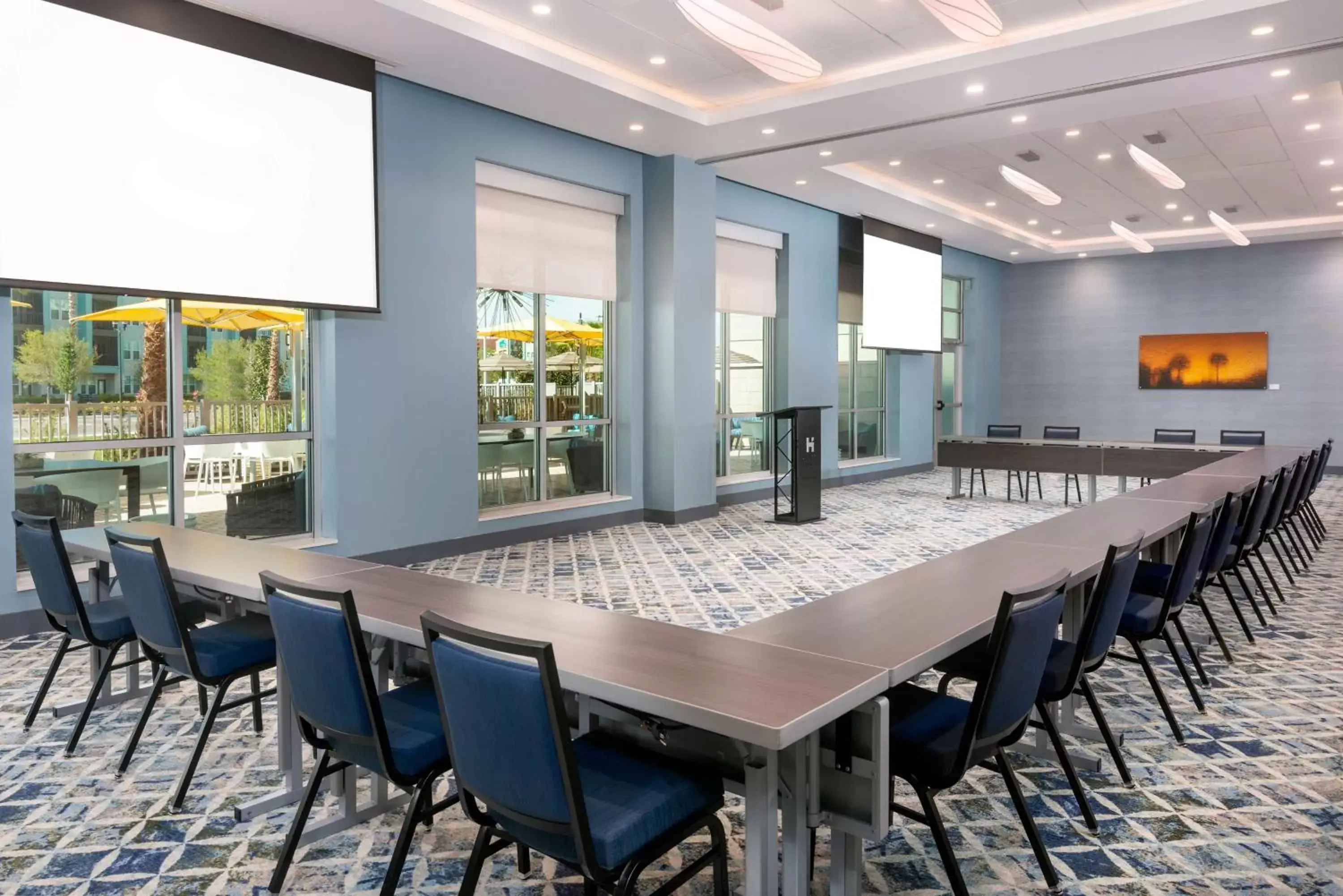 Meeting/conference room in Hyatt House Orlando Airport