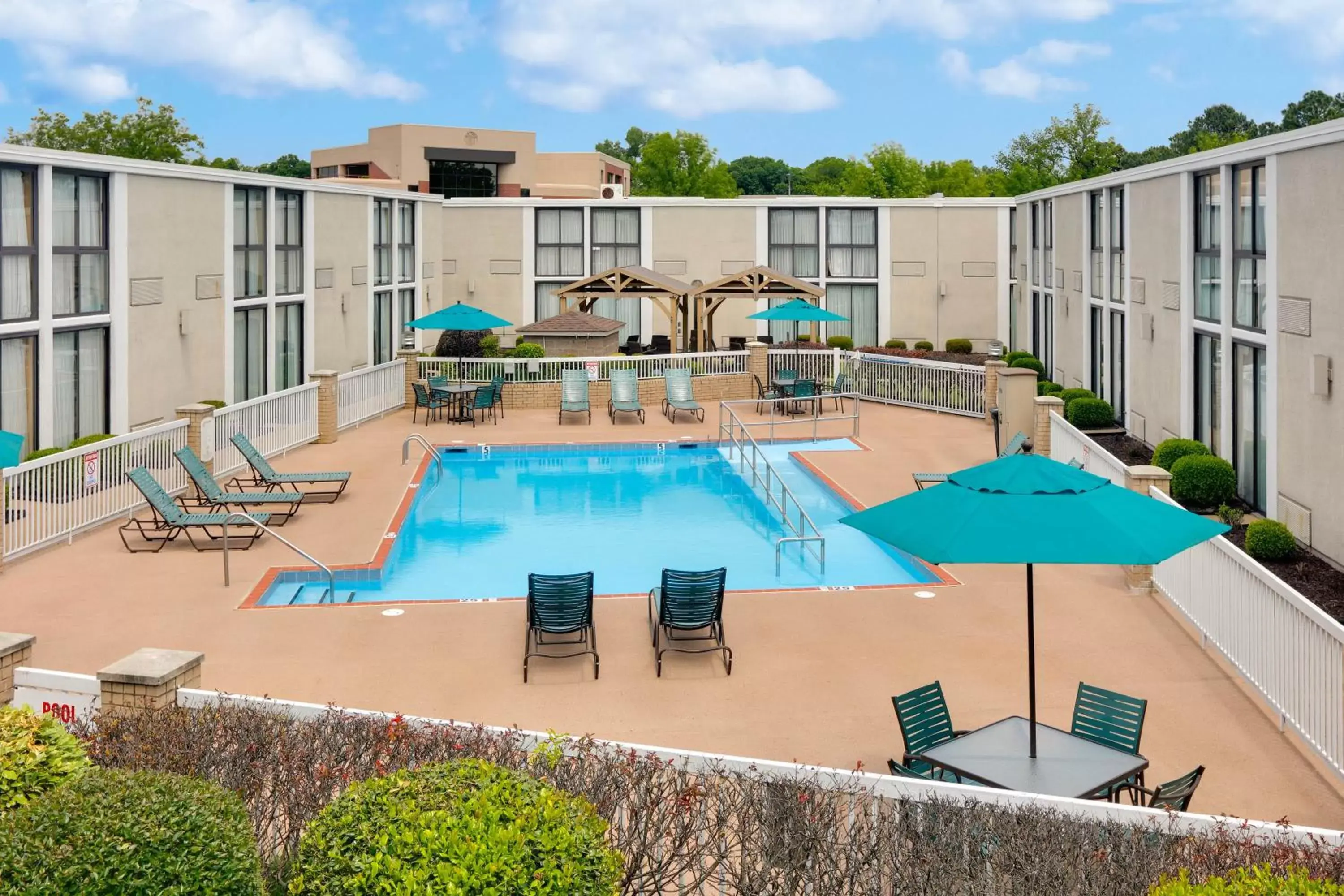 Swimming pool, Pool View in Wyndham Riverfront Hotel