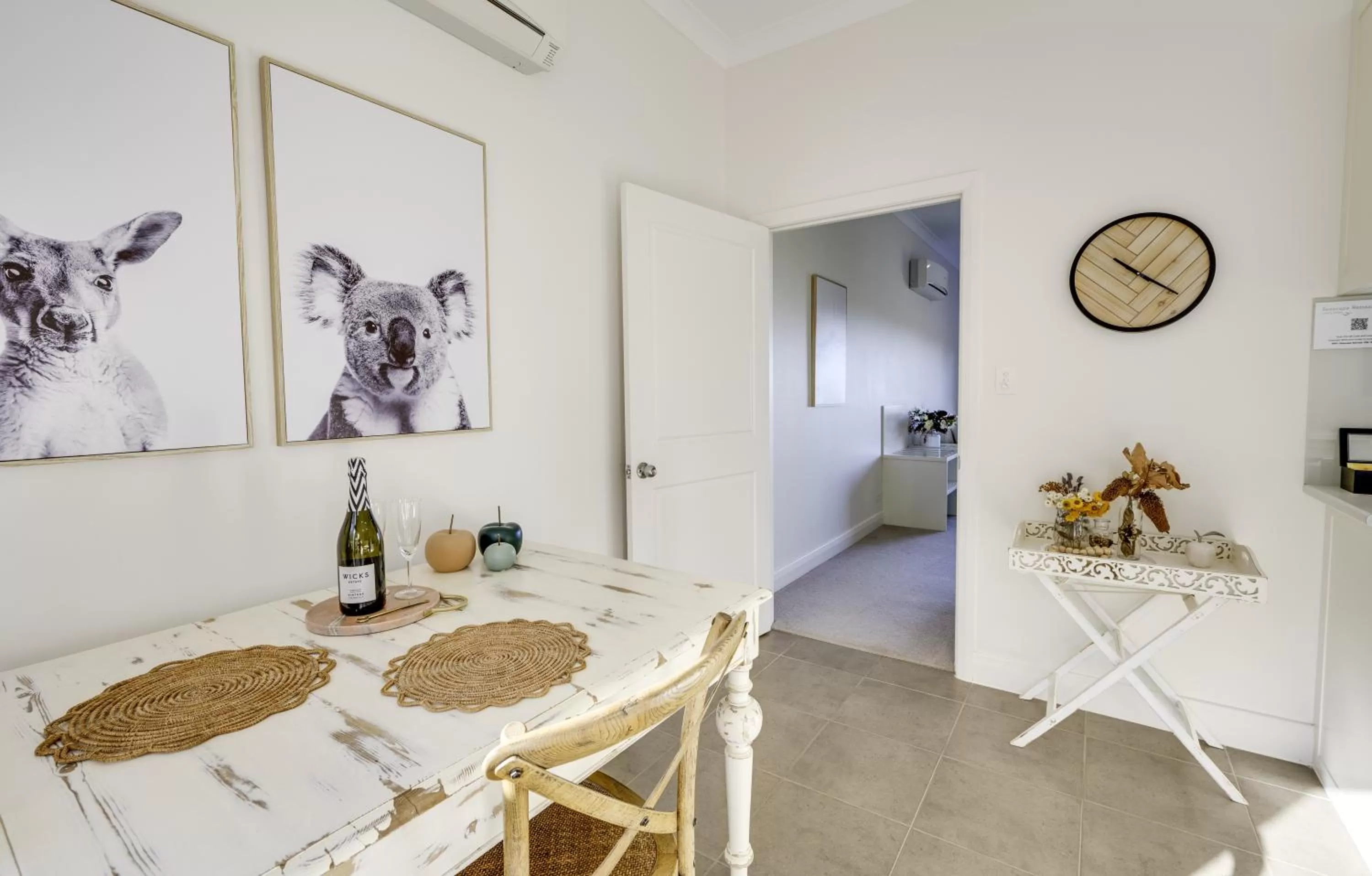 Dining area in Seascape Retreat