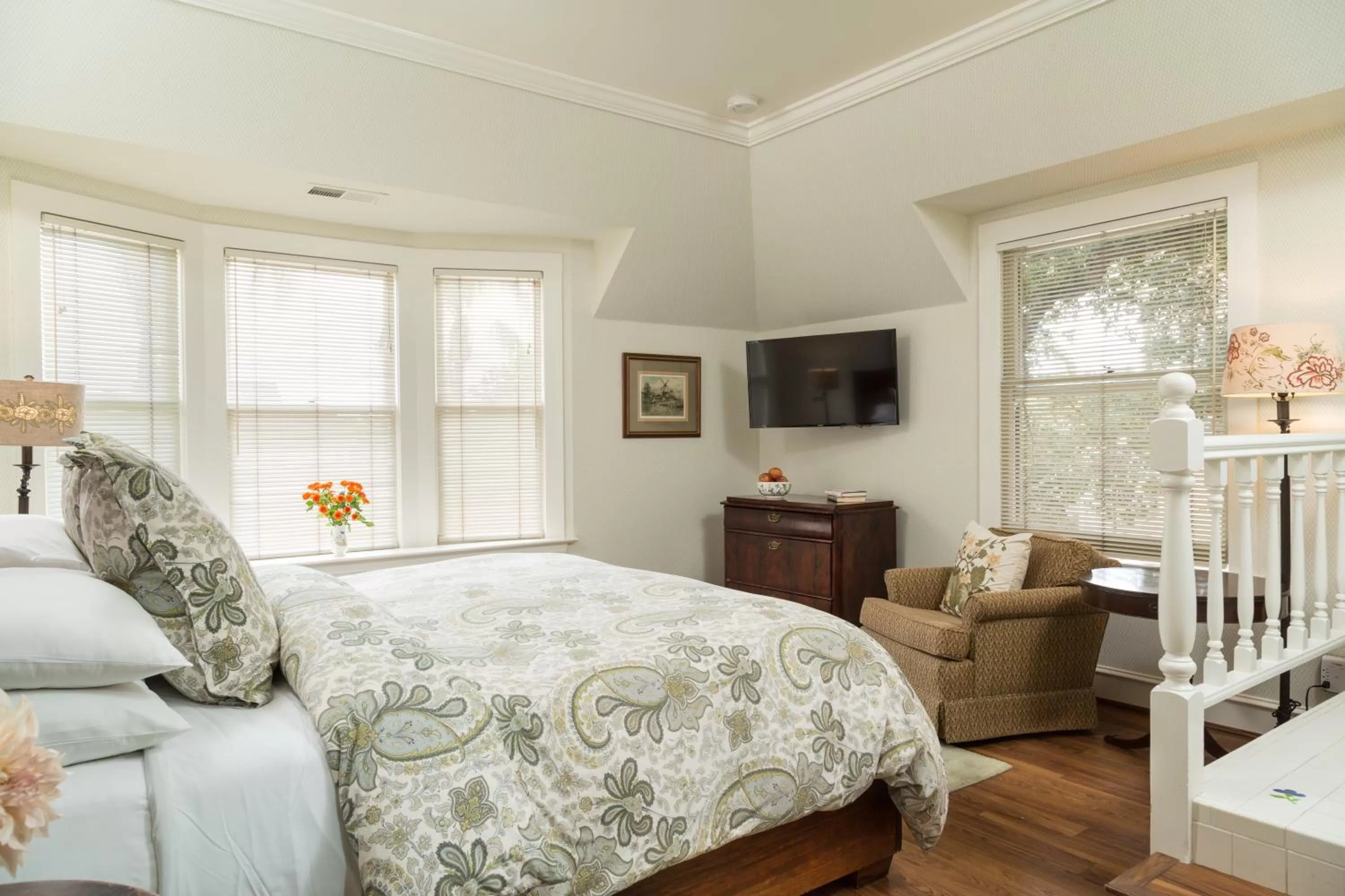Bedroom in Cheshire Cat Inn & Cottages