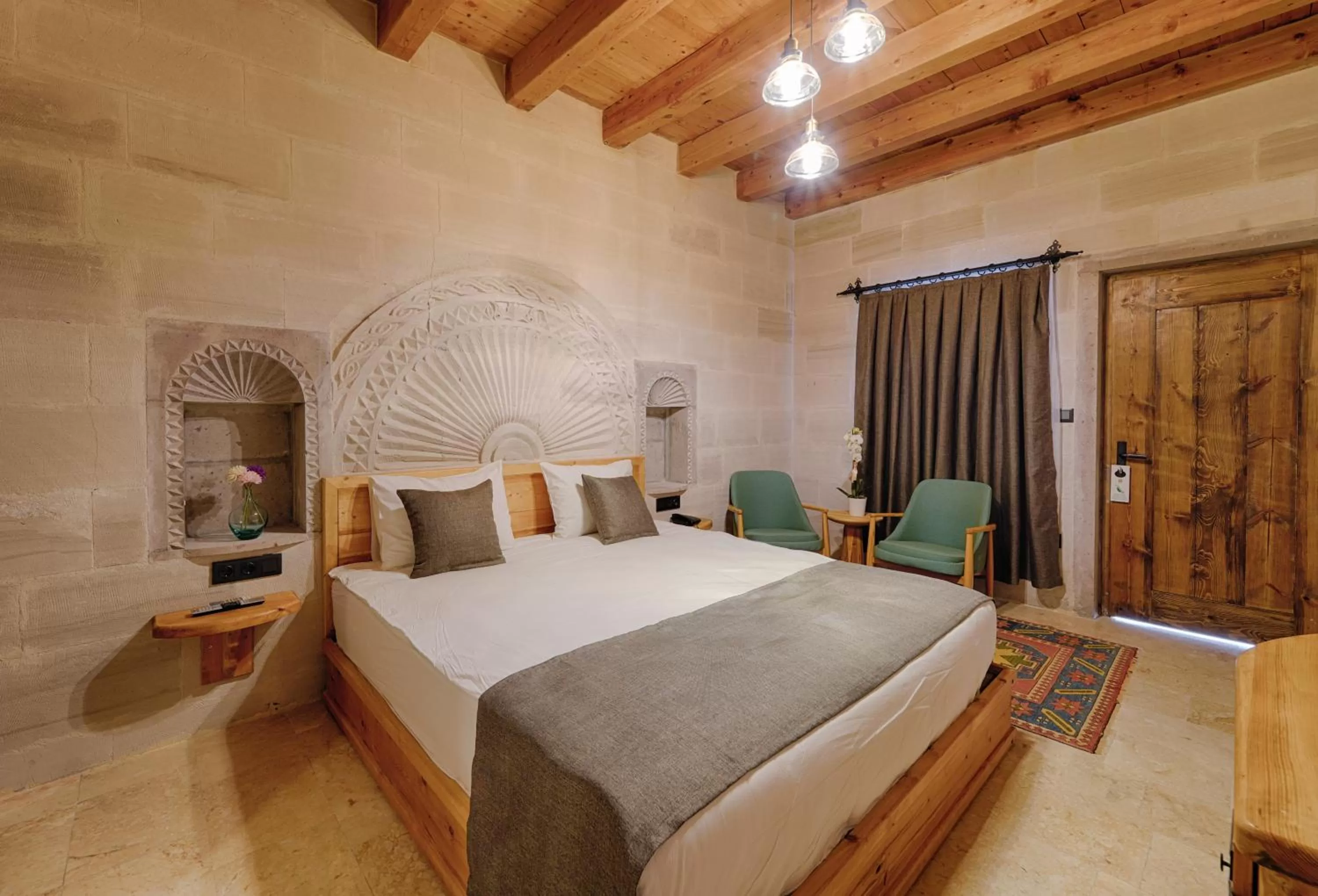 Bedroom, Bed in Concept Cave House