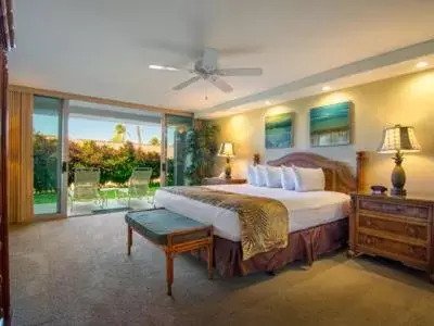 Bed in Kaanapali Maui at the Eldorado by OUTRIGGER
