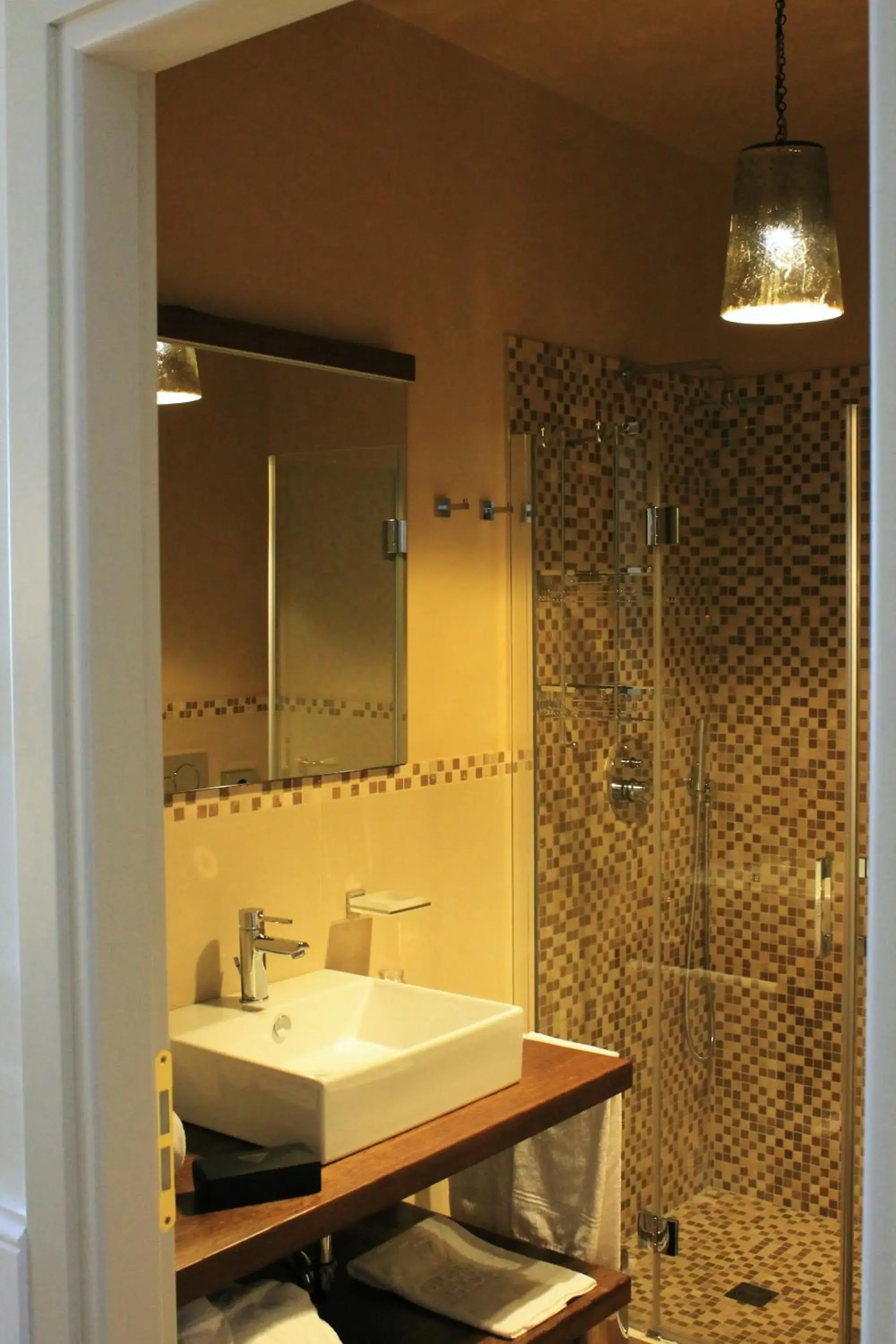 Shower, Bathroom in San Giovanni relais