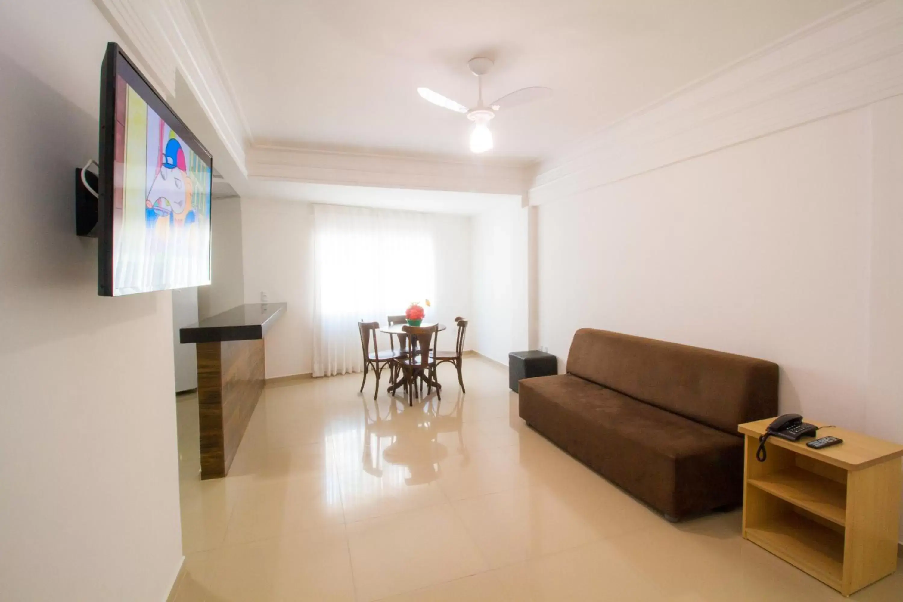 Communal lounge/ TV room, Seating Area in Portal Beach - Rede Soberano