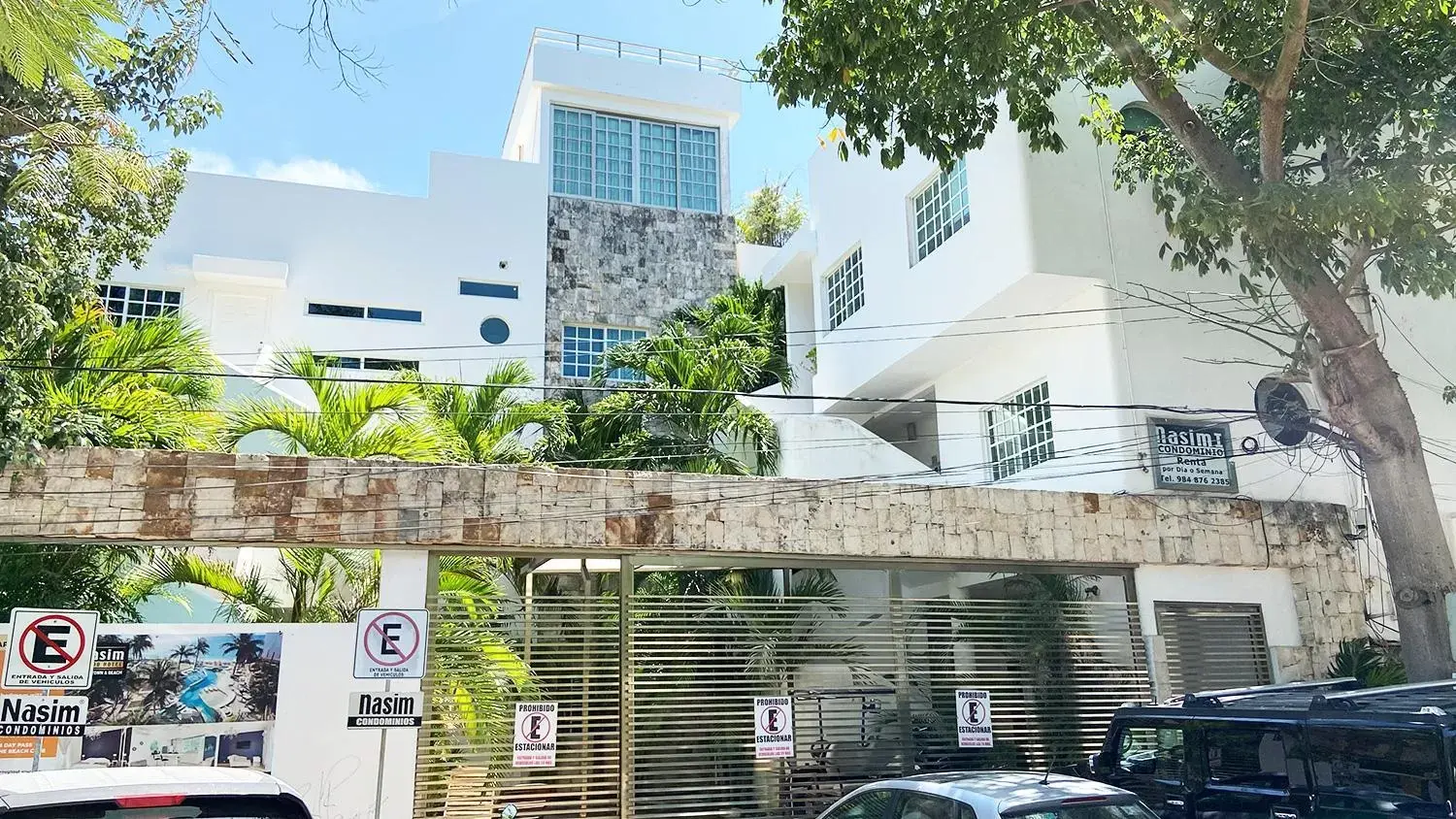 Property Building in Nasim Condo Hotel con acceso BEACH CLUB GRATIS, metros 5th AVENIDA