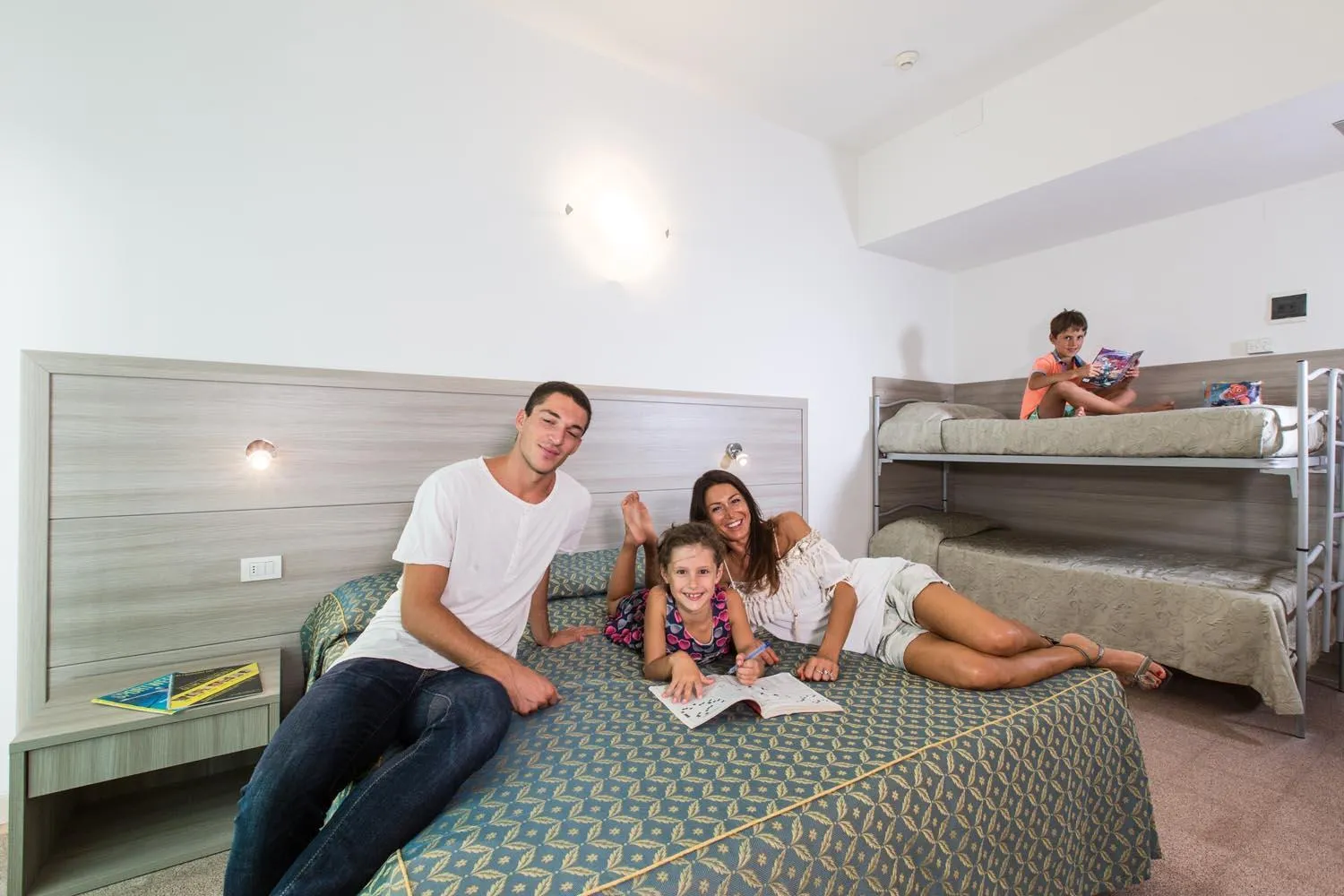 People, Bed in Hotel International