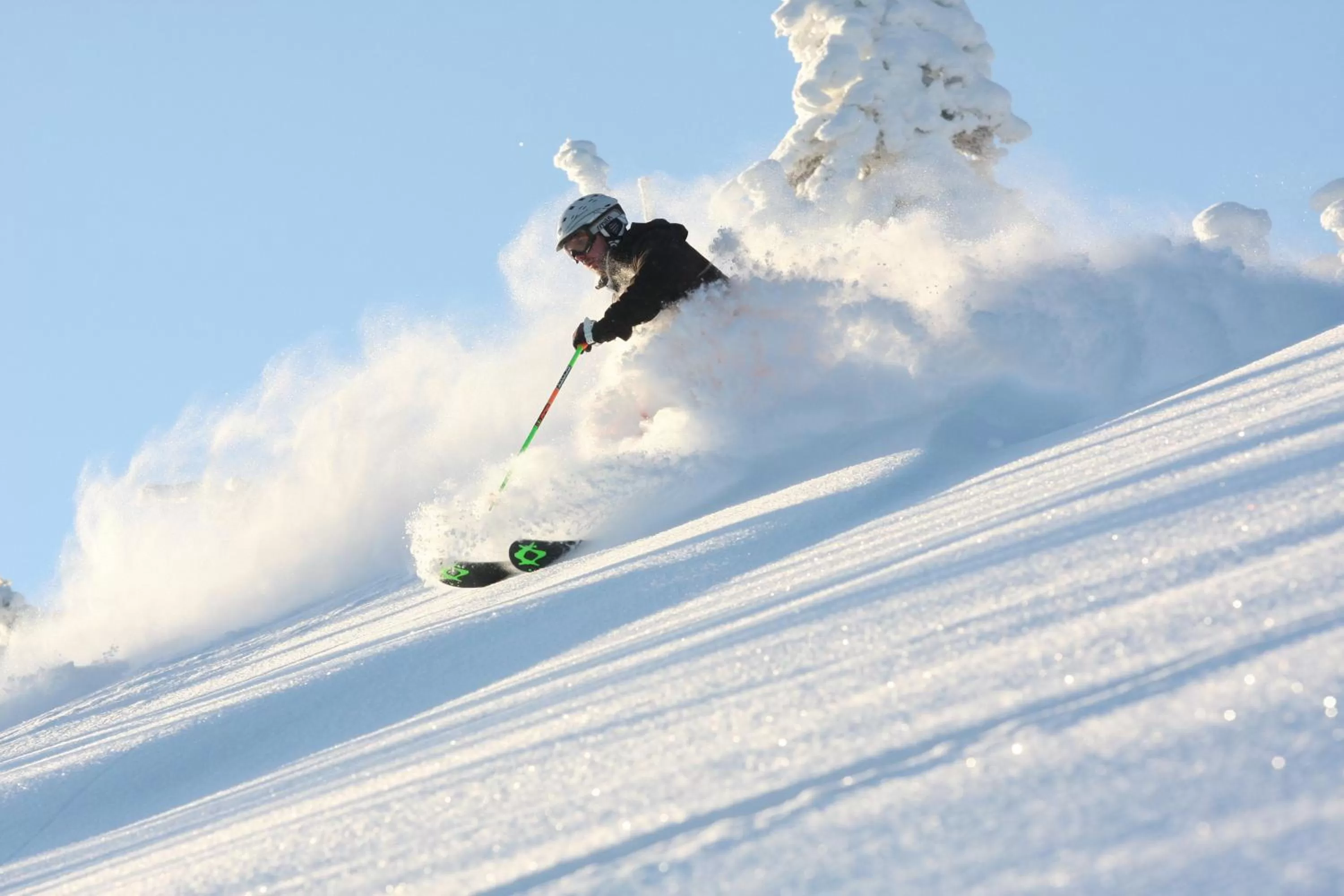 Skiing in Sugarloaf Mountain Hotel