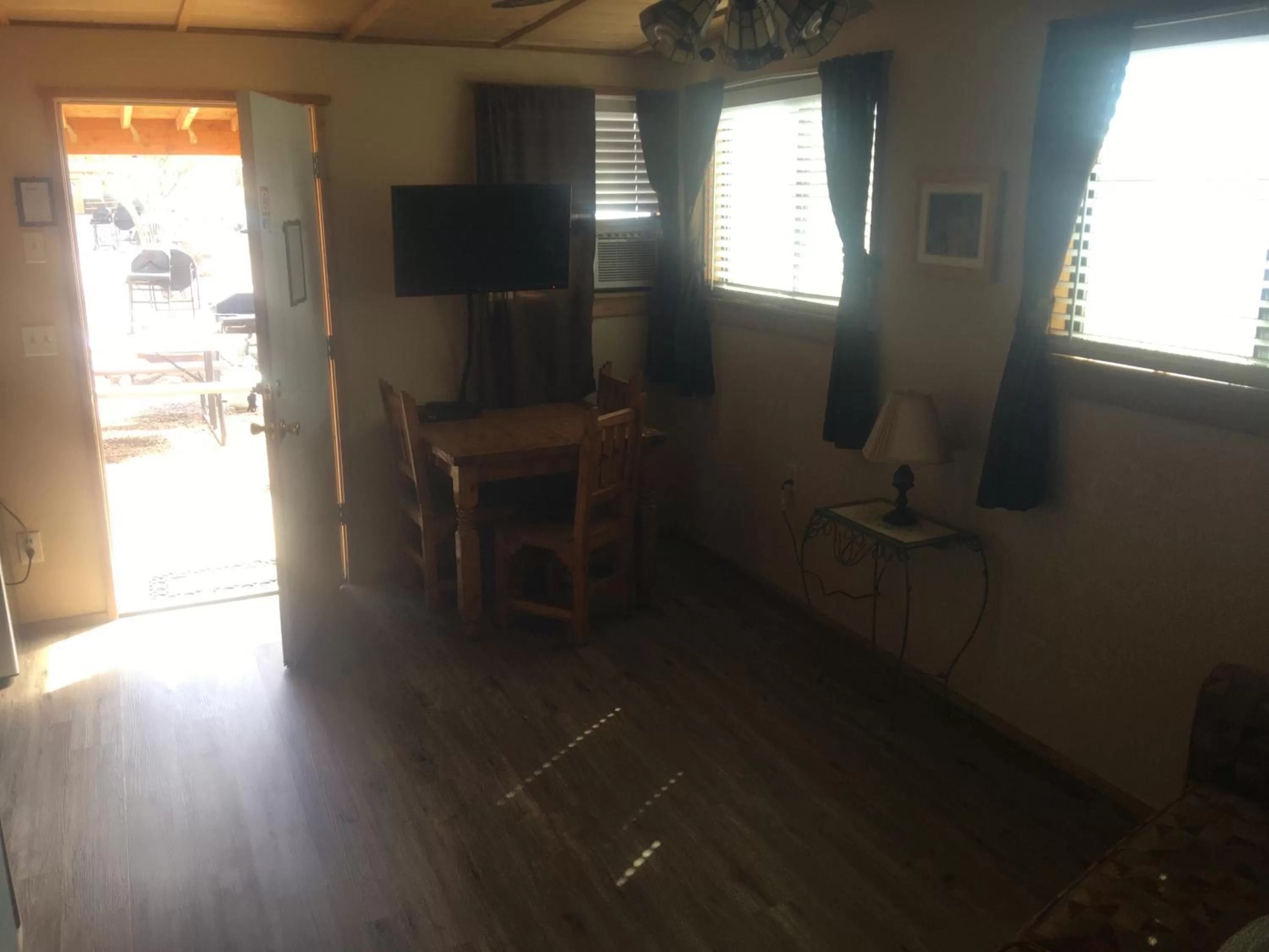 Living room in Rainbows End Fishing Resort