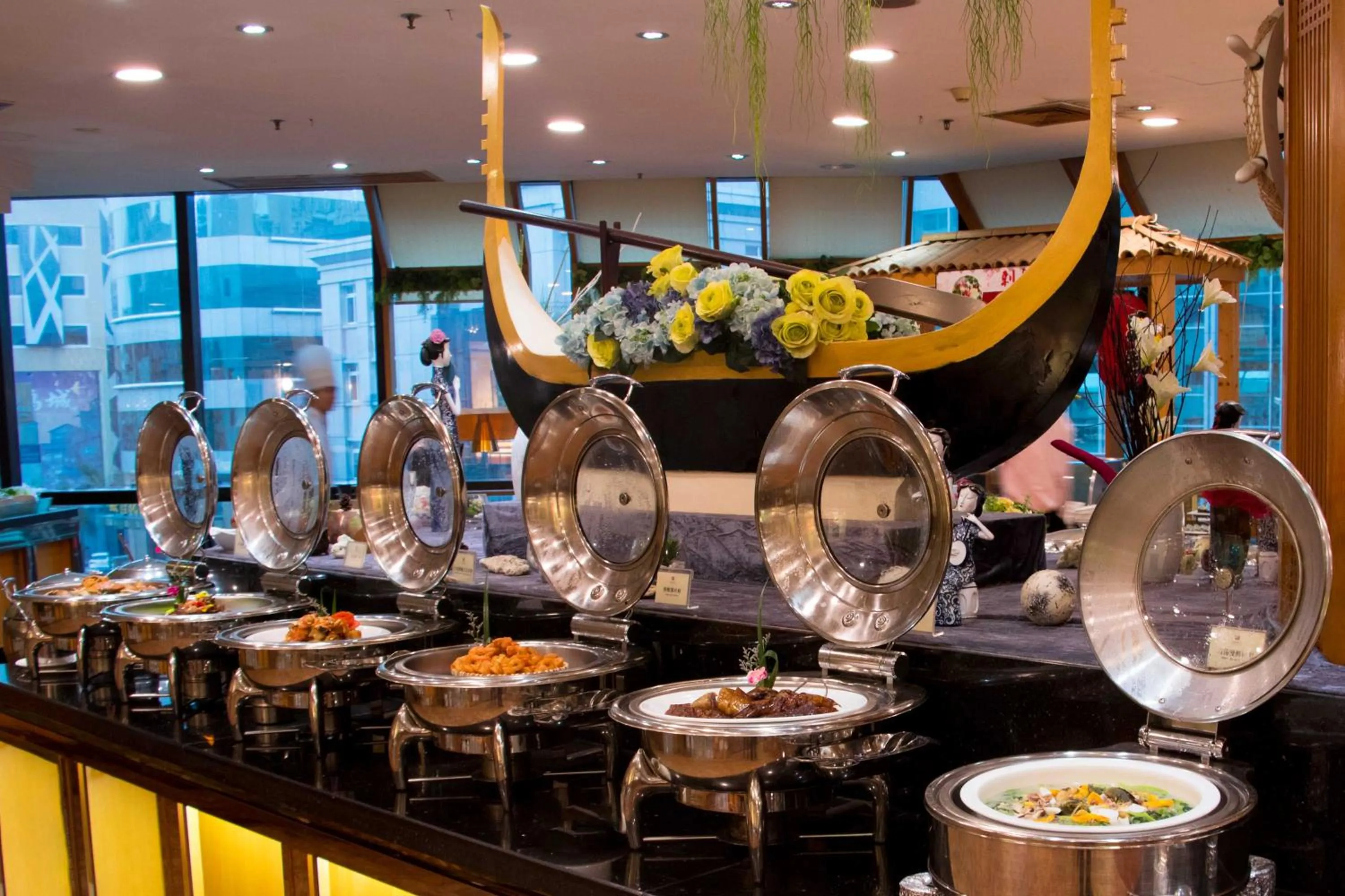 Breakfast in Hotel Silverland