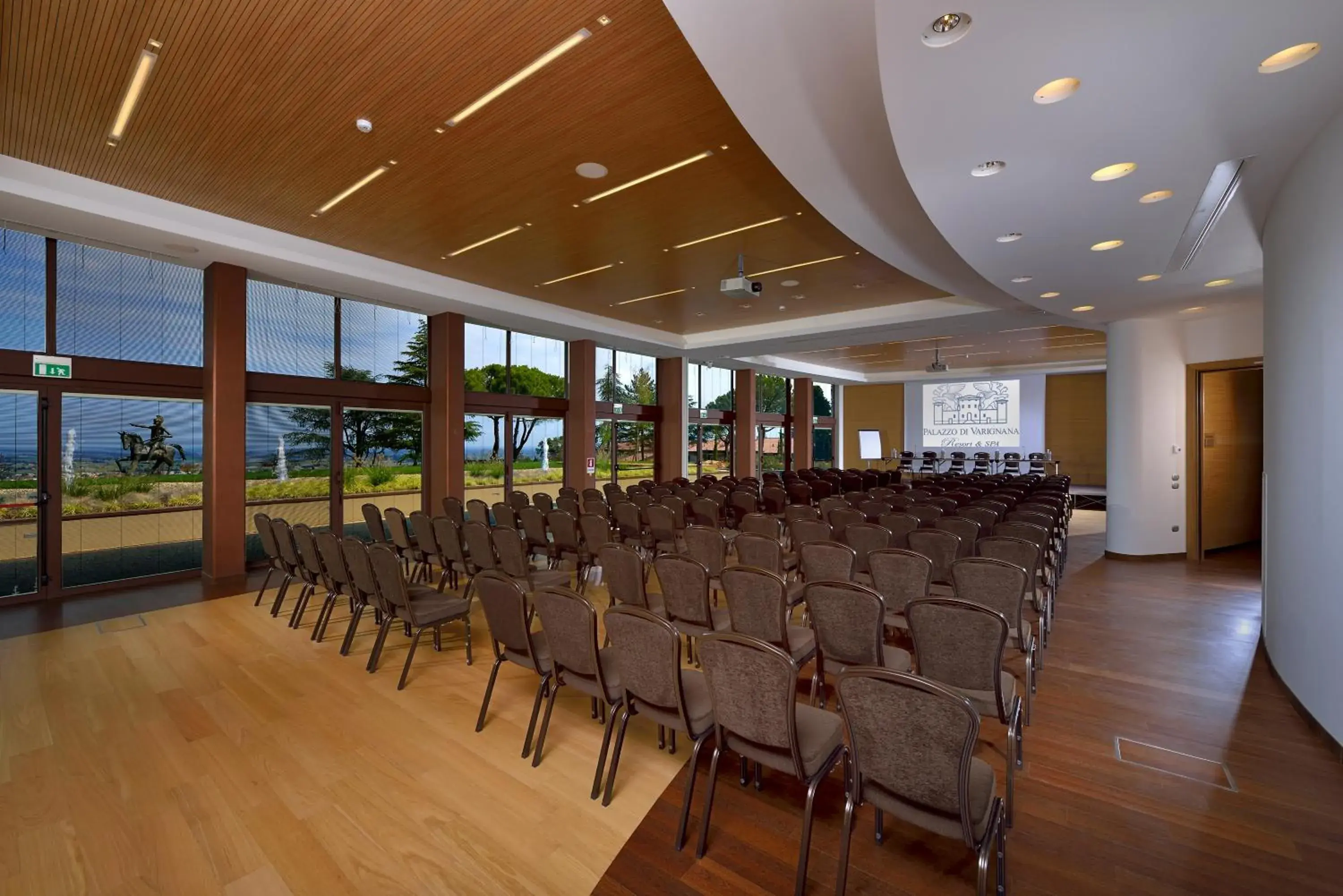 Meeting/conference room in Palazzo di Varignana