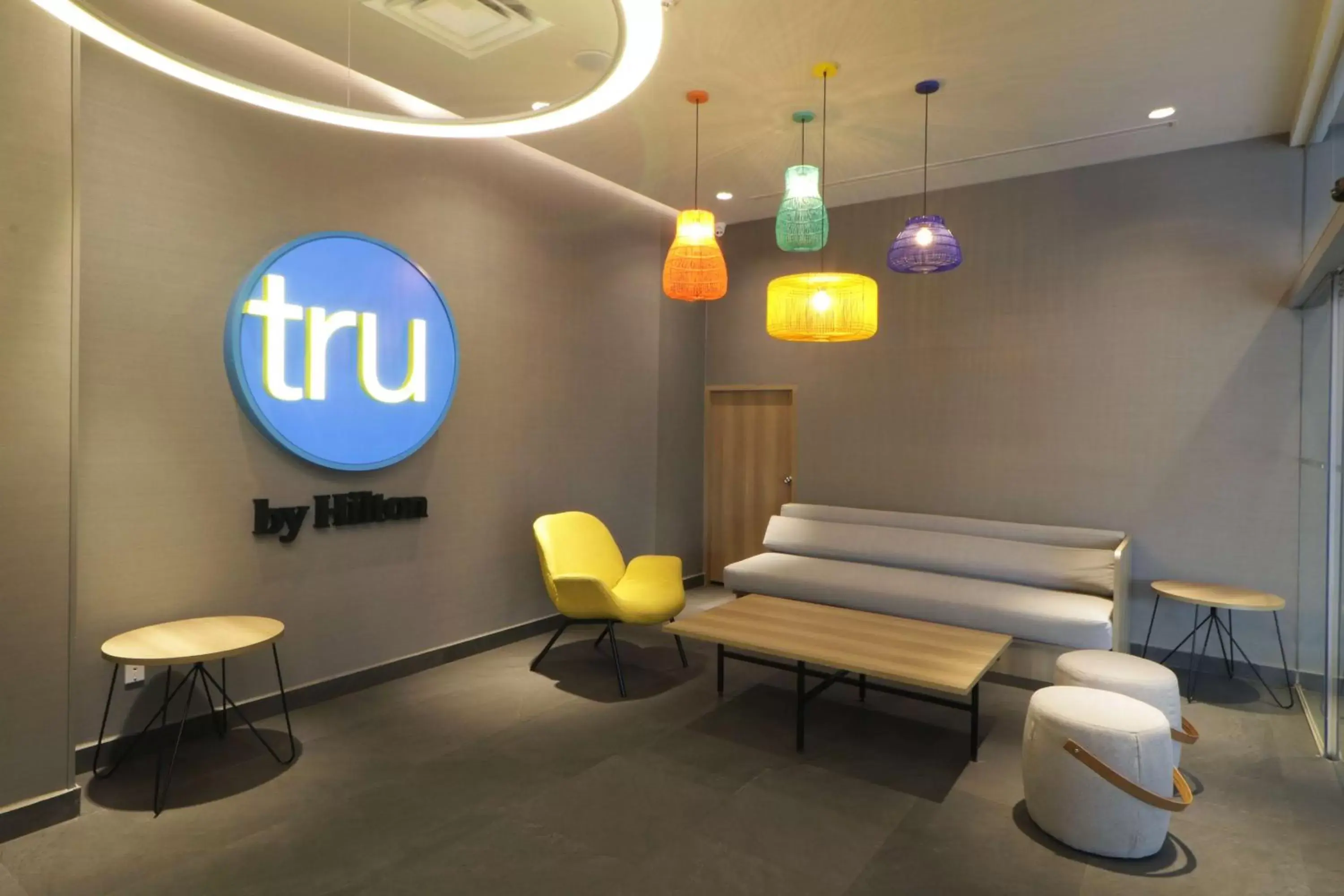 Lobby or reception in Tru By Hilton Monterrey Fundidora