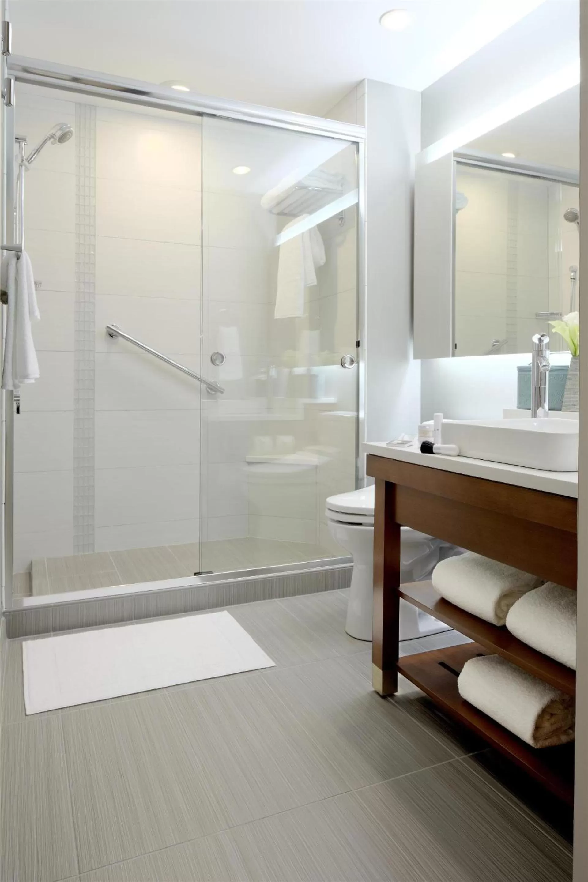 Queen Room with Two Queen Beds and Sofa Bed in Hyatt Place Charlottesville