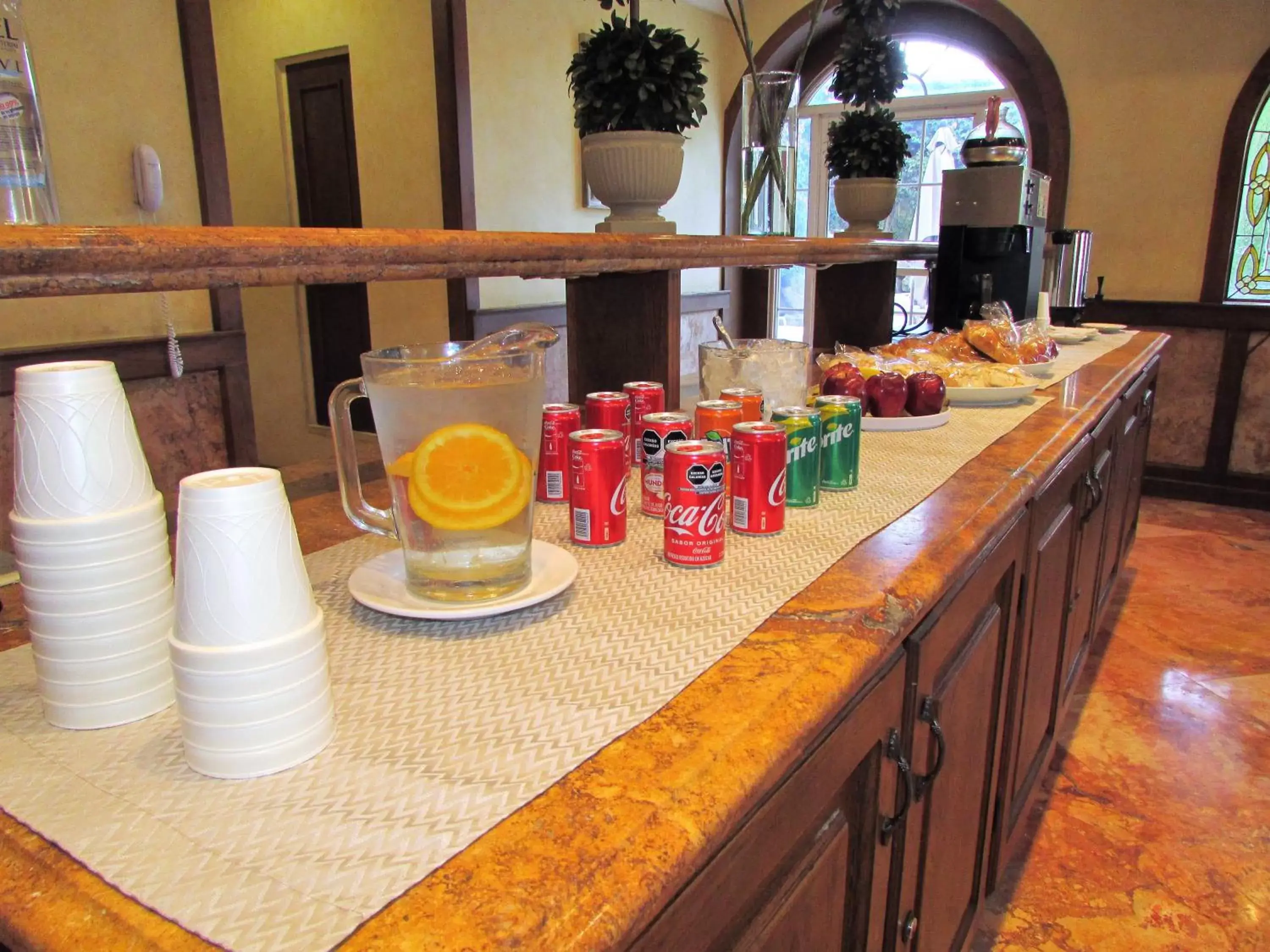 Breakfast in Best Western Hotel Posada Del Rio Express