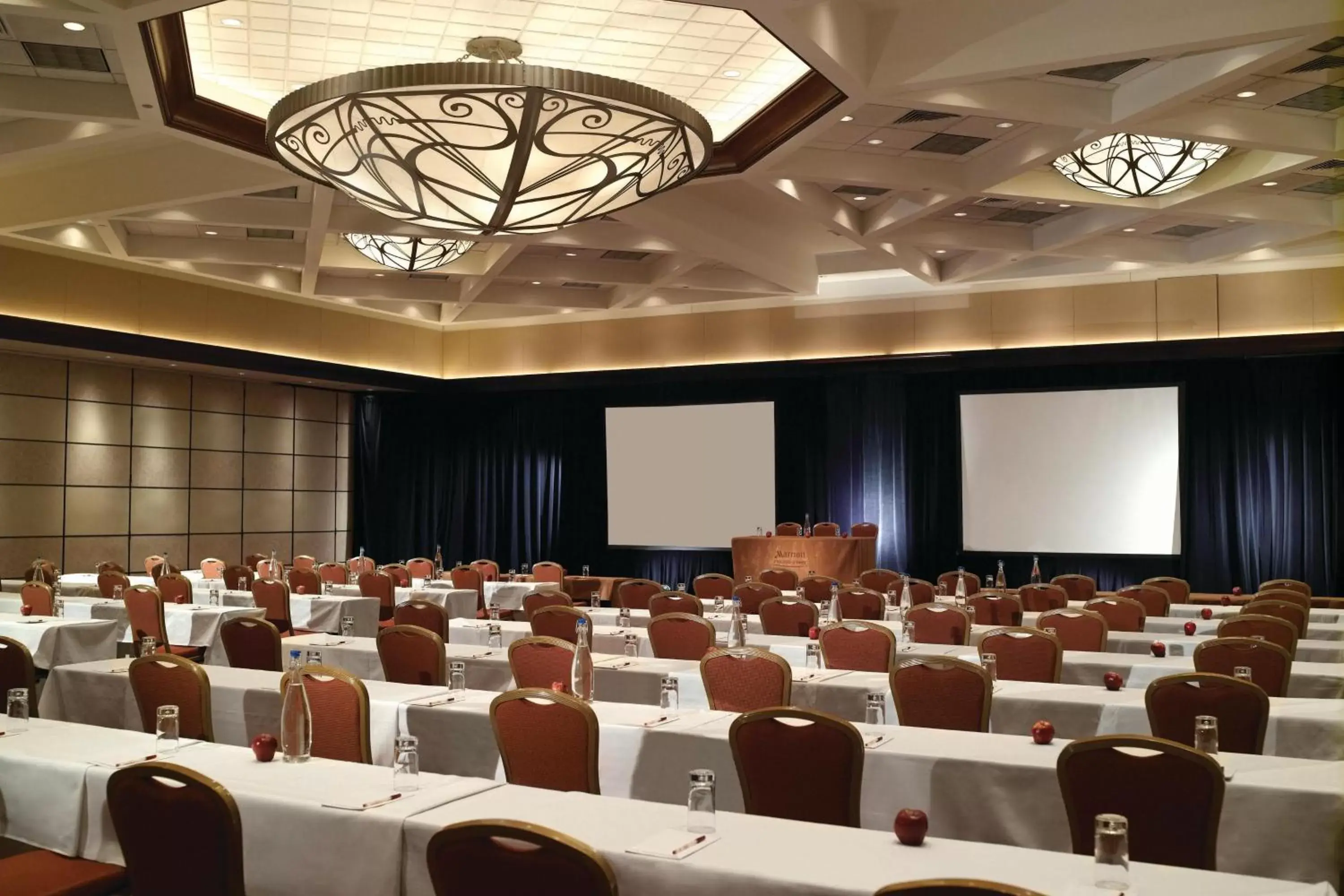 Meeting/conference room in Marriott Chicago O’Hare