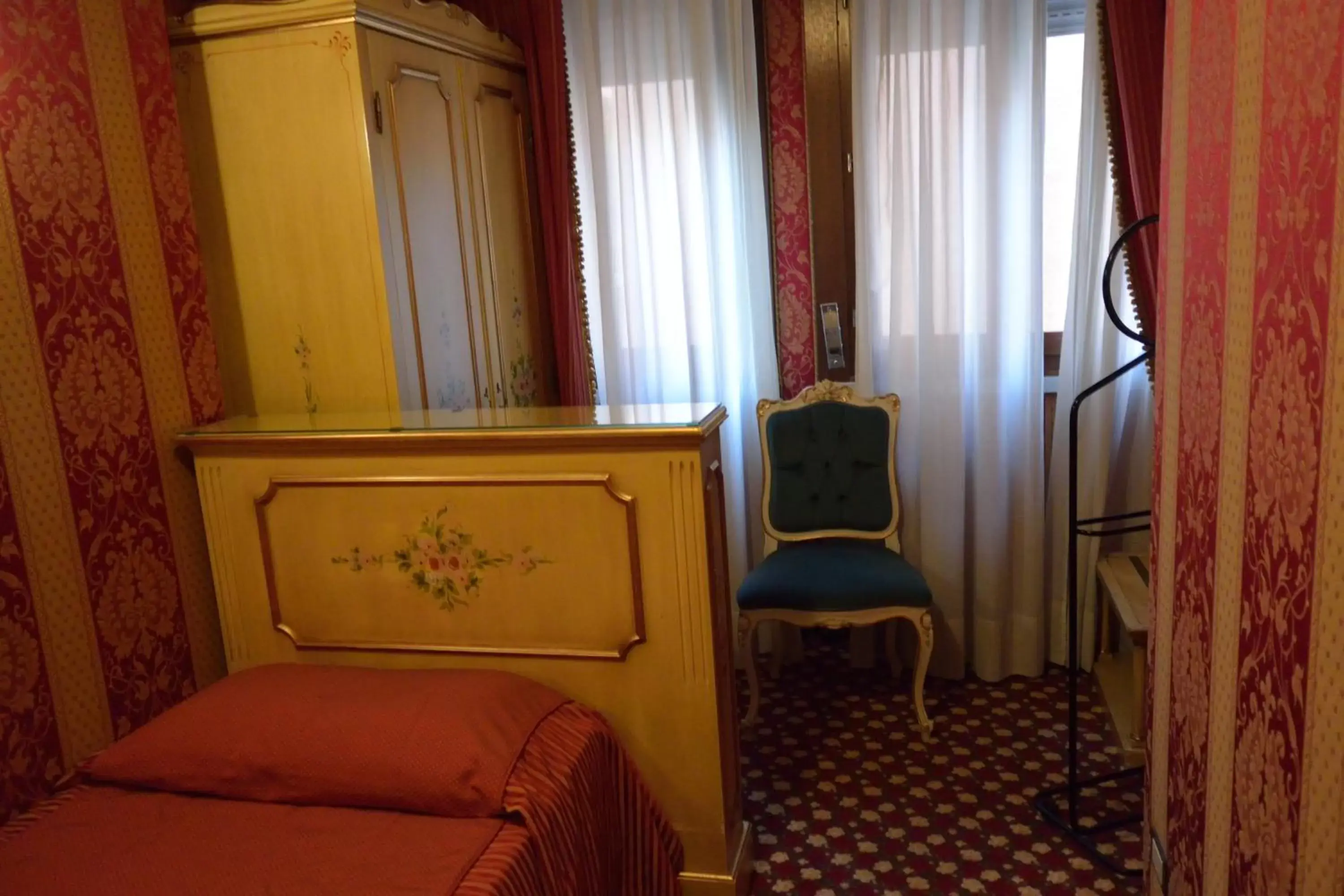 Bedroom, Seating Area in Hotel Belle Arti