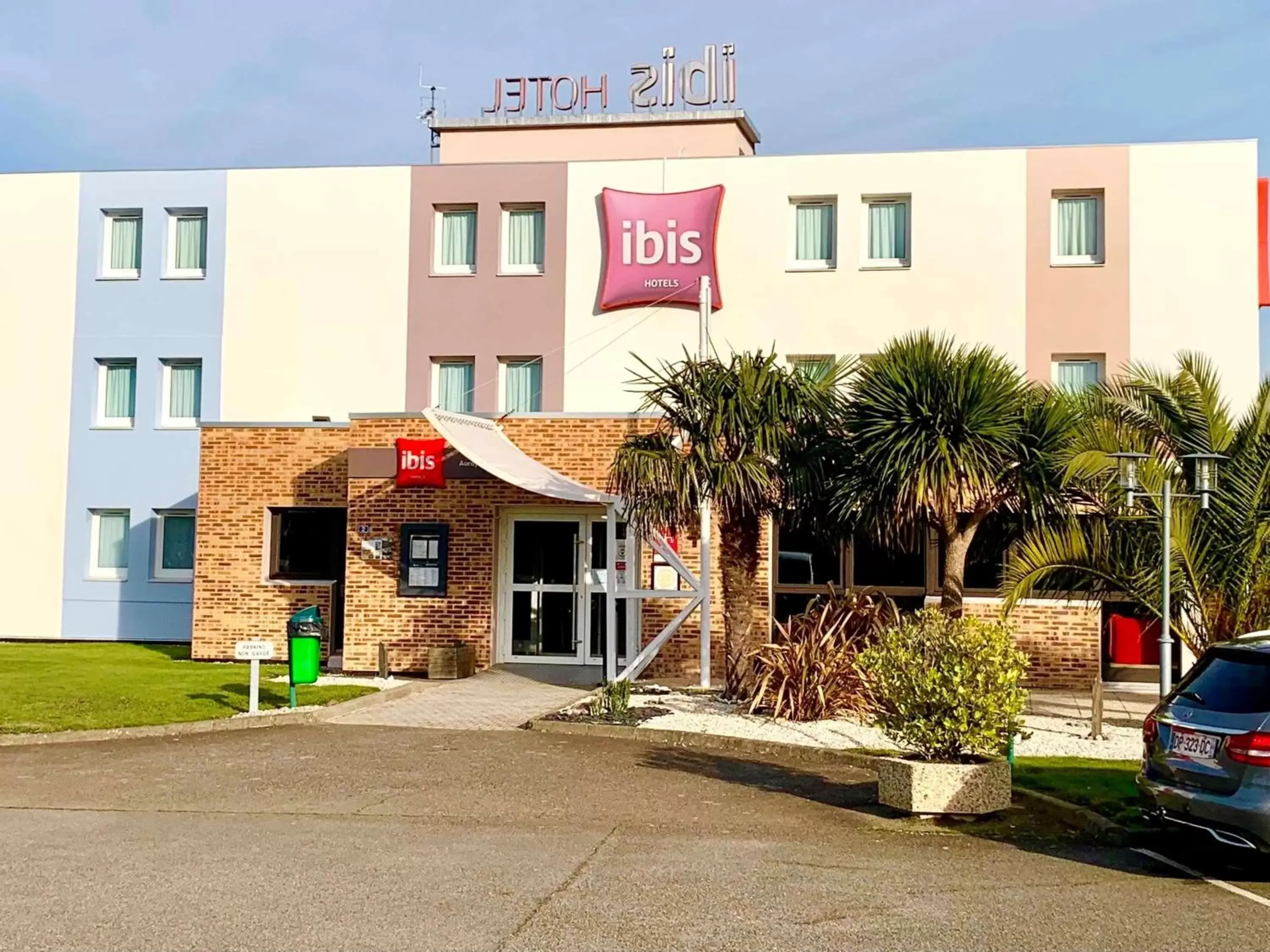 Property building in Ibis Auray Property building in Ibis Auray