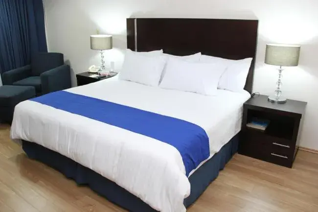 Bed, Room Photo in Posada de Tampico