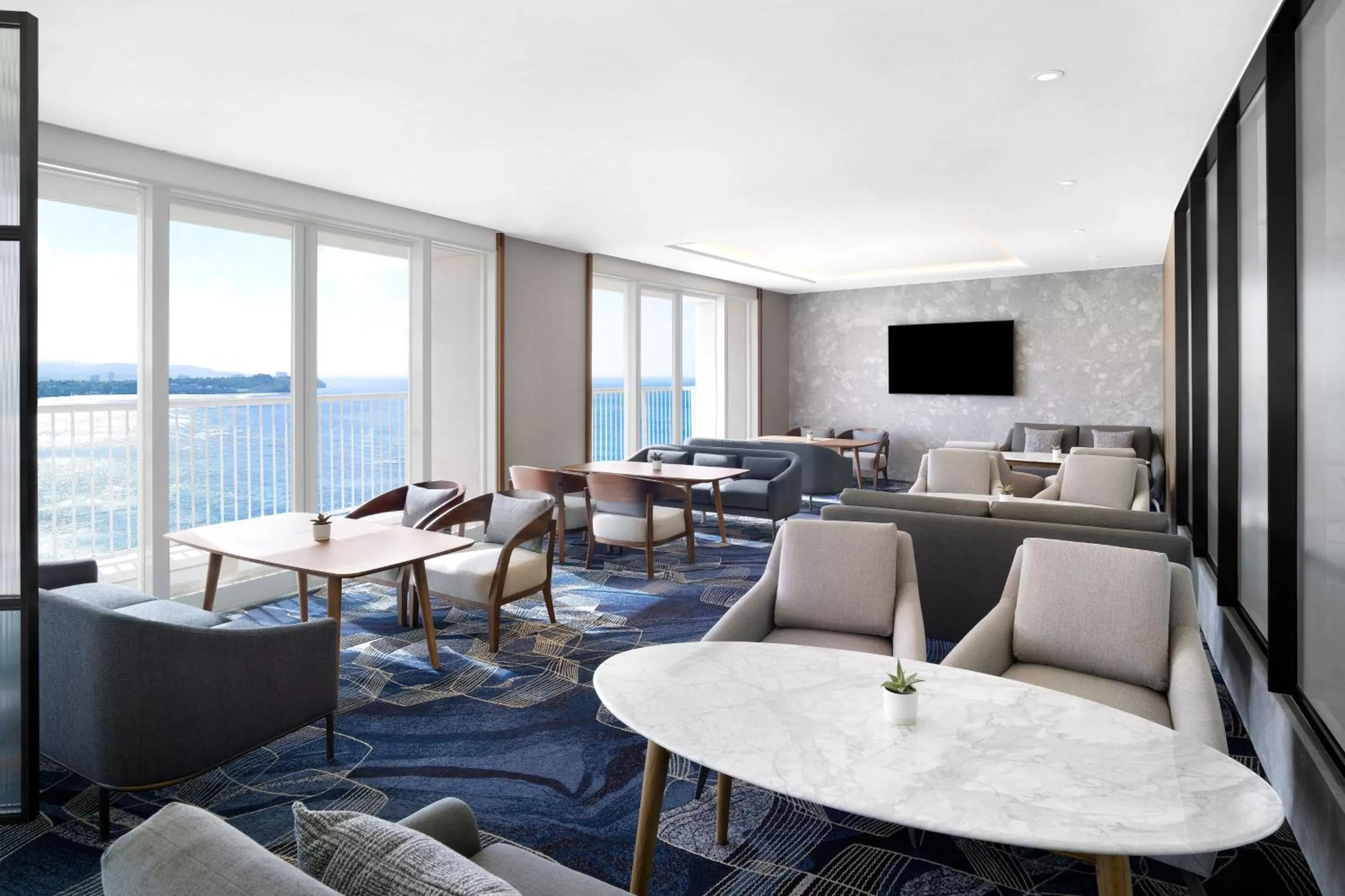 Lounge or bar in The Westin Resort Guam