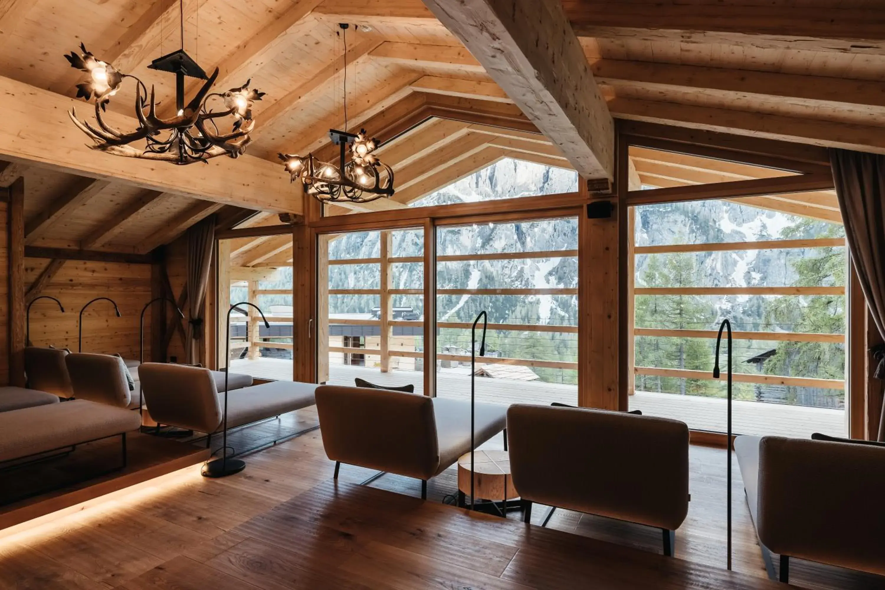 Spa and wellness centre/facilities, Seating Area in Kolfuschgerhof Mountain Resort