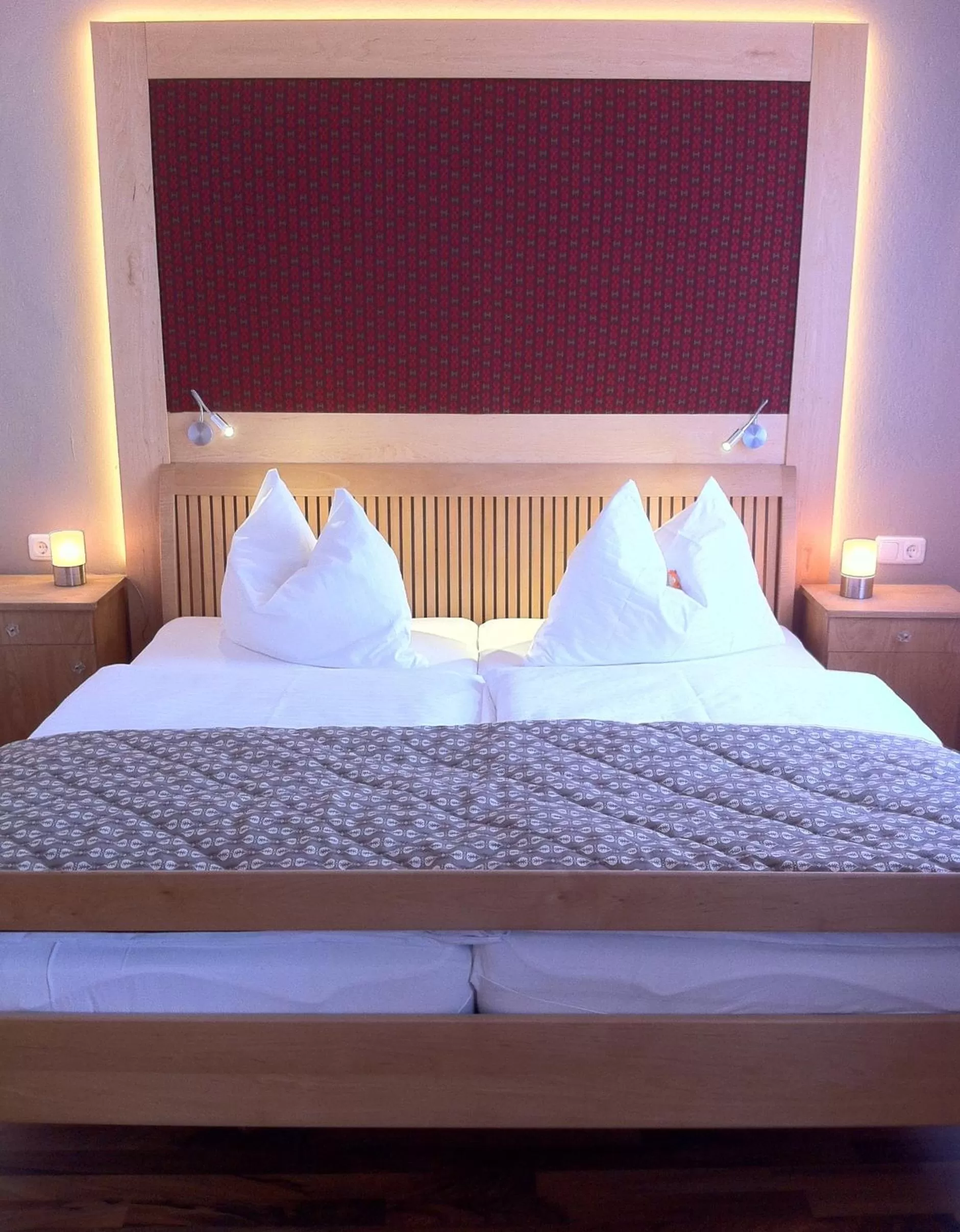 Photo of the whole room, Bed in Gasthof Teufl