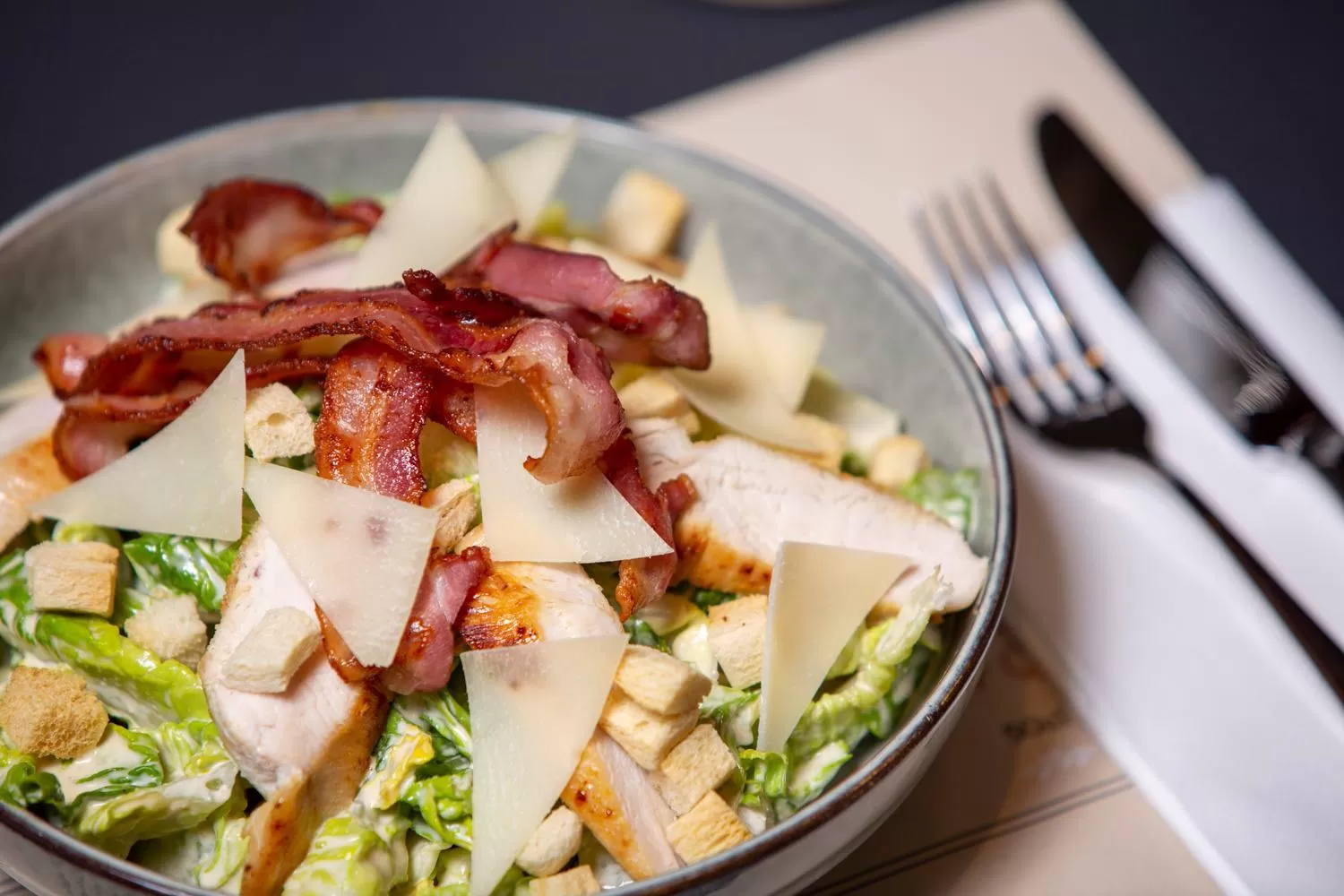 Food and drinks in Hotel Walhalla