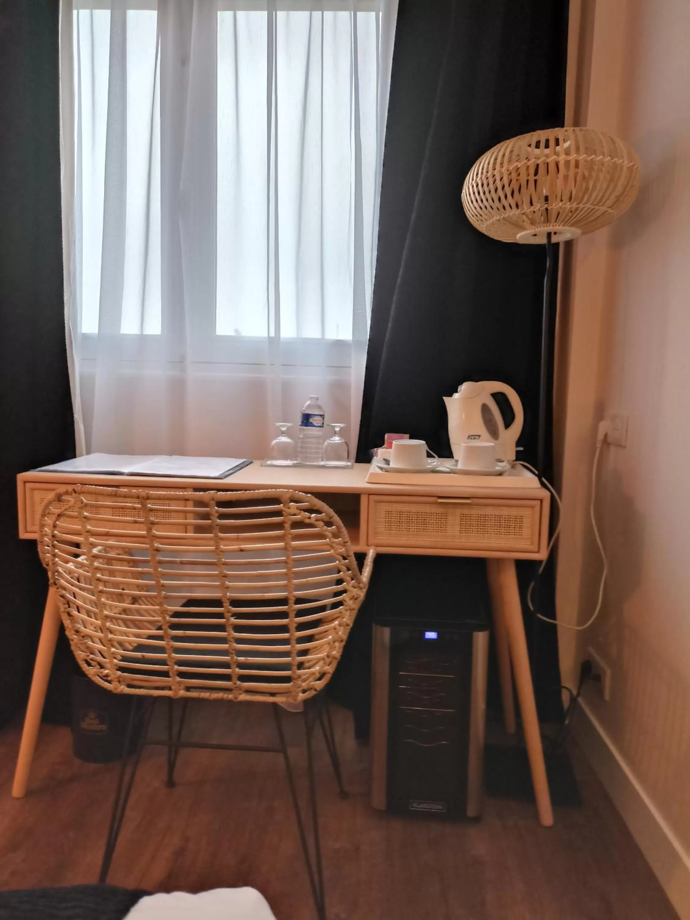 Coffee/tea facilities in Hotel de Champagne