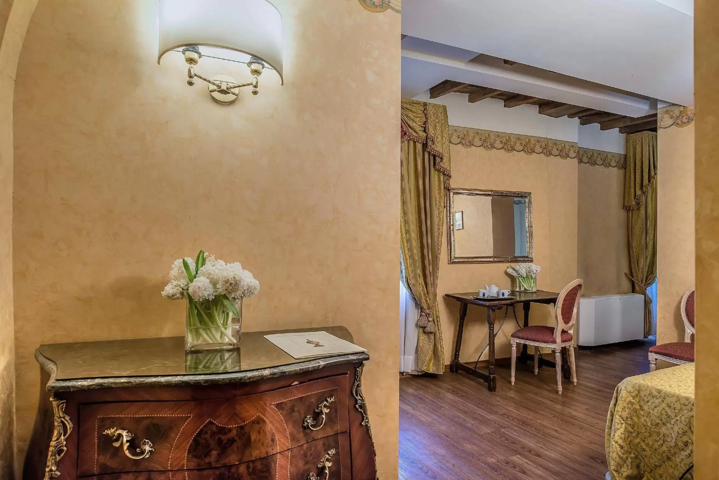 Photo of the whole room in Hotel Atlantic Palace