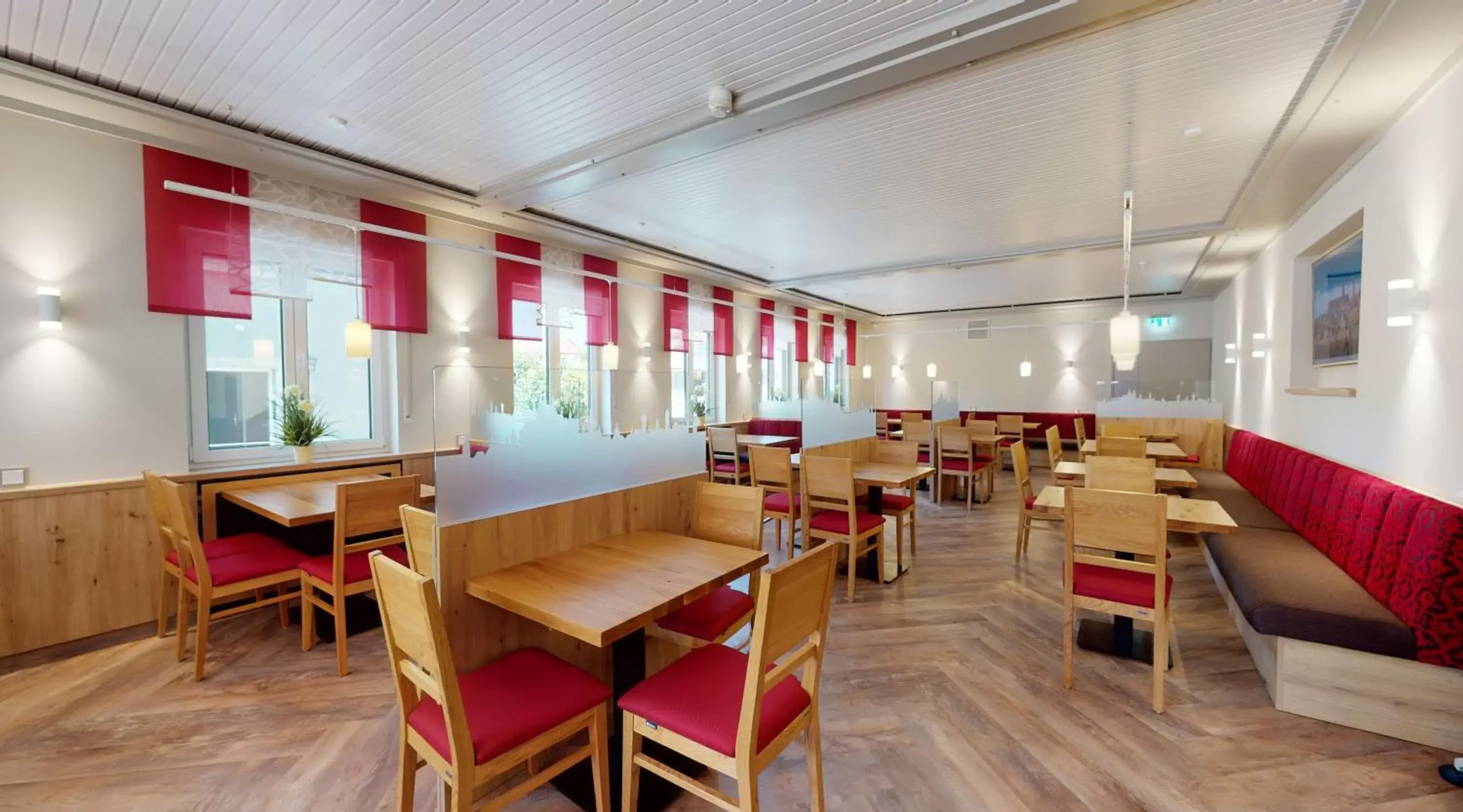 Restaurant/Places to Eat in Hotel Rothenburger Hof