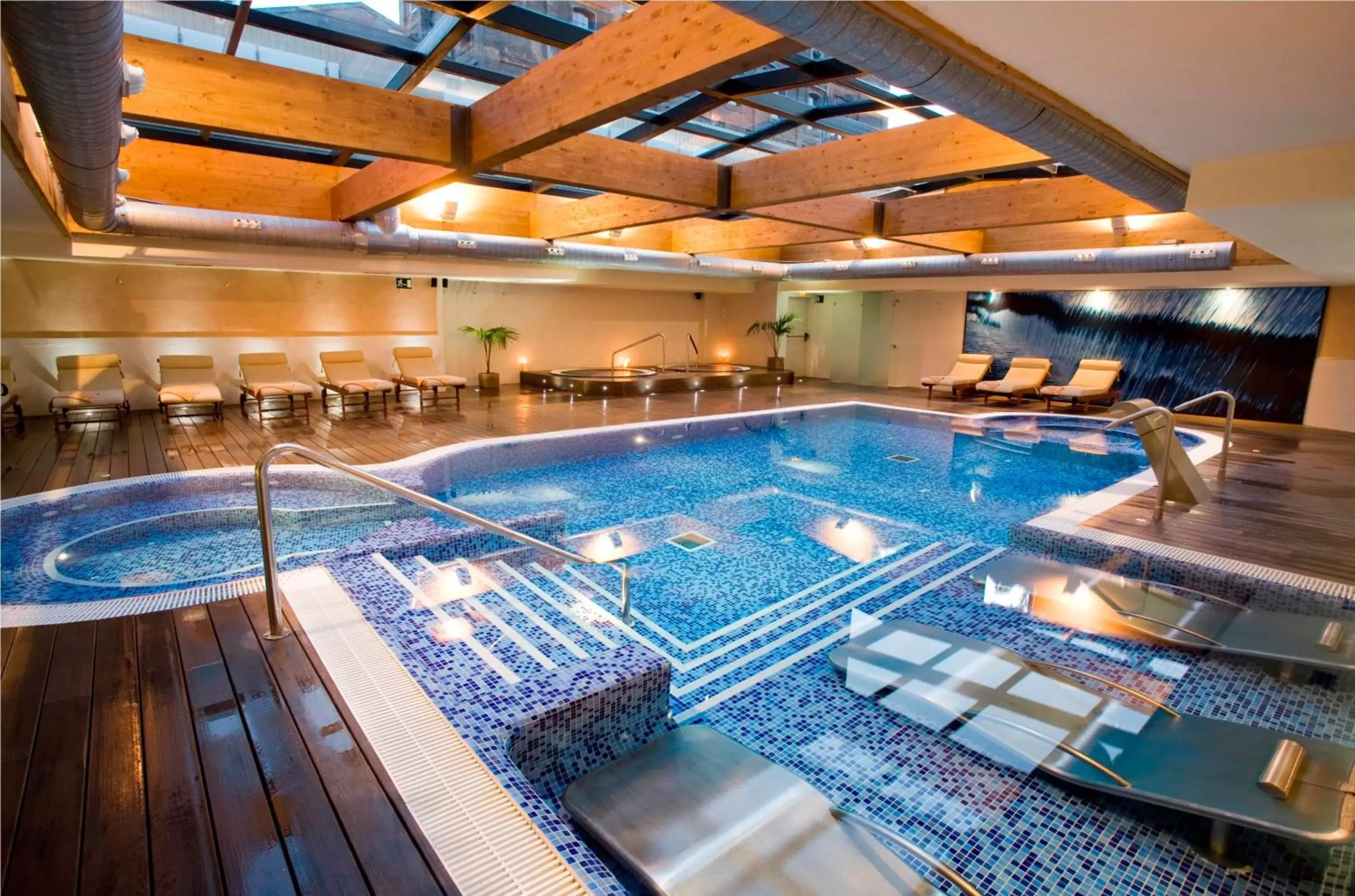 Spa and wellness centre/facilities, Swimming Pool in Hotel & Spa Villa Olimpica Suites
