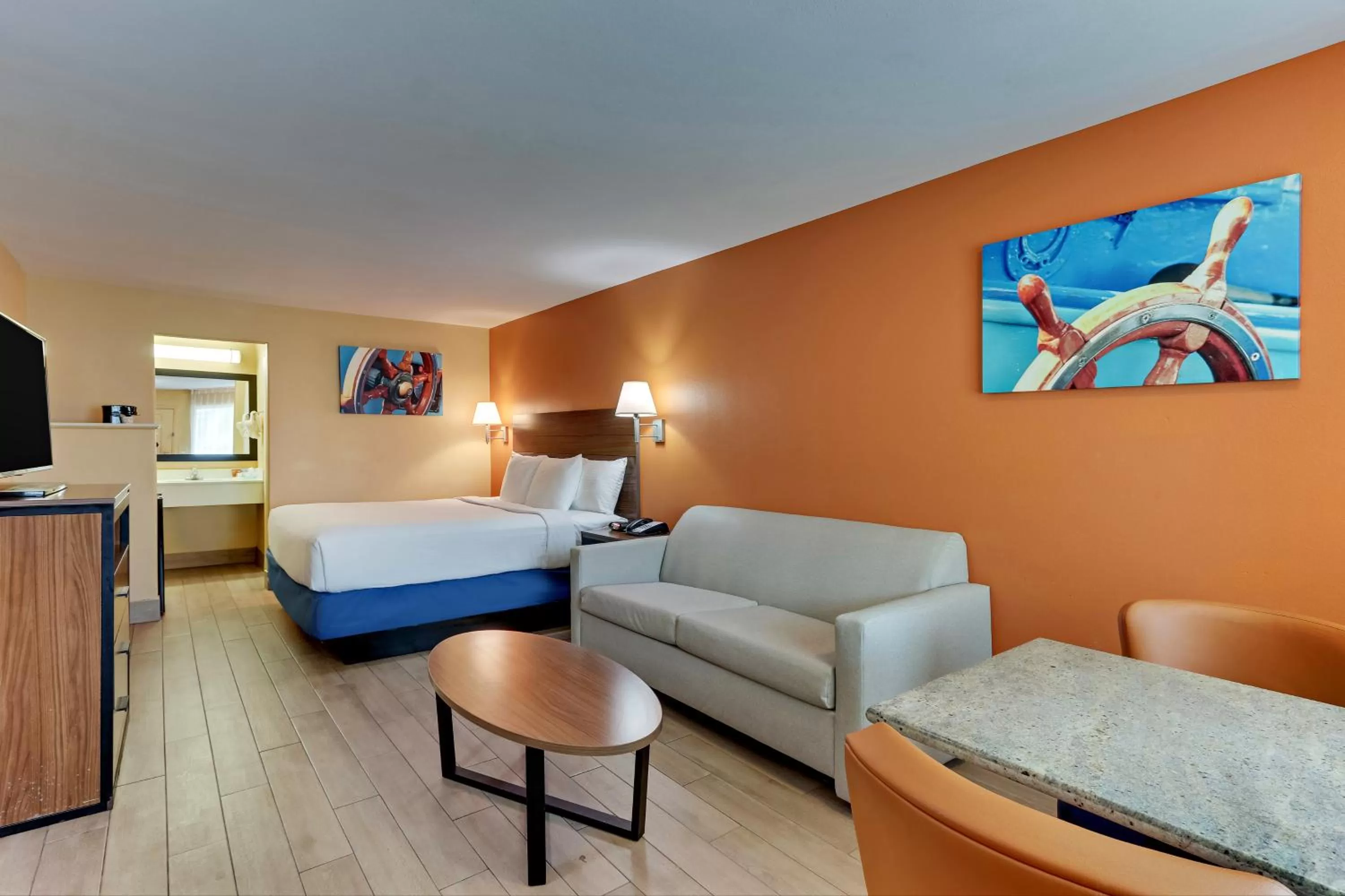 Bed in Captains Quarters Inn