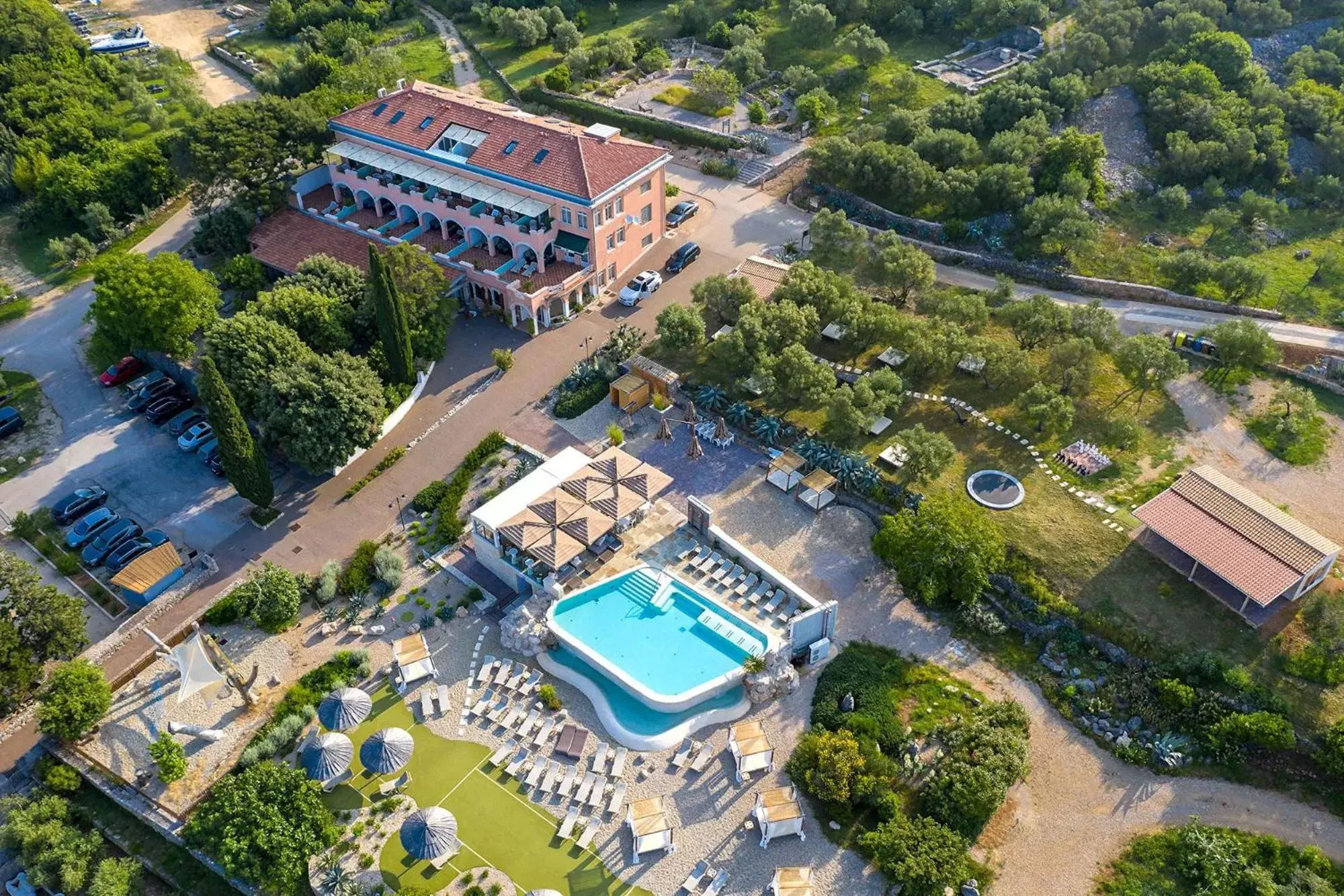 Bird's eye view, Bird's-eye View in Hotel Kanajt