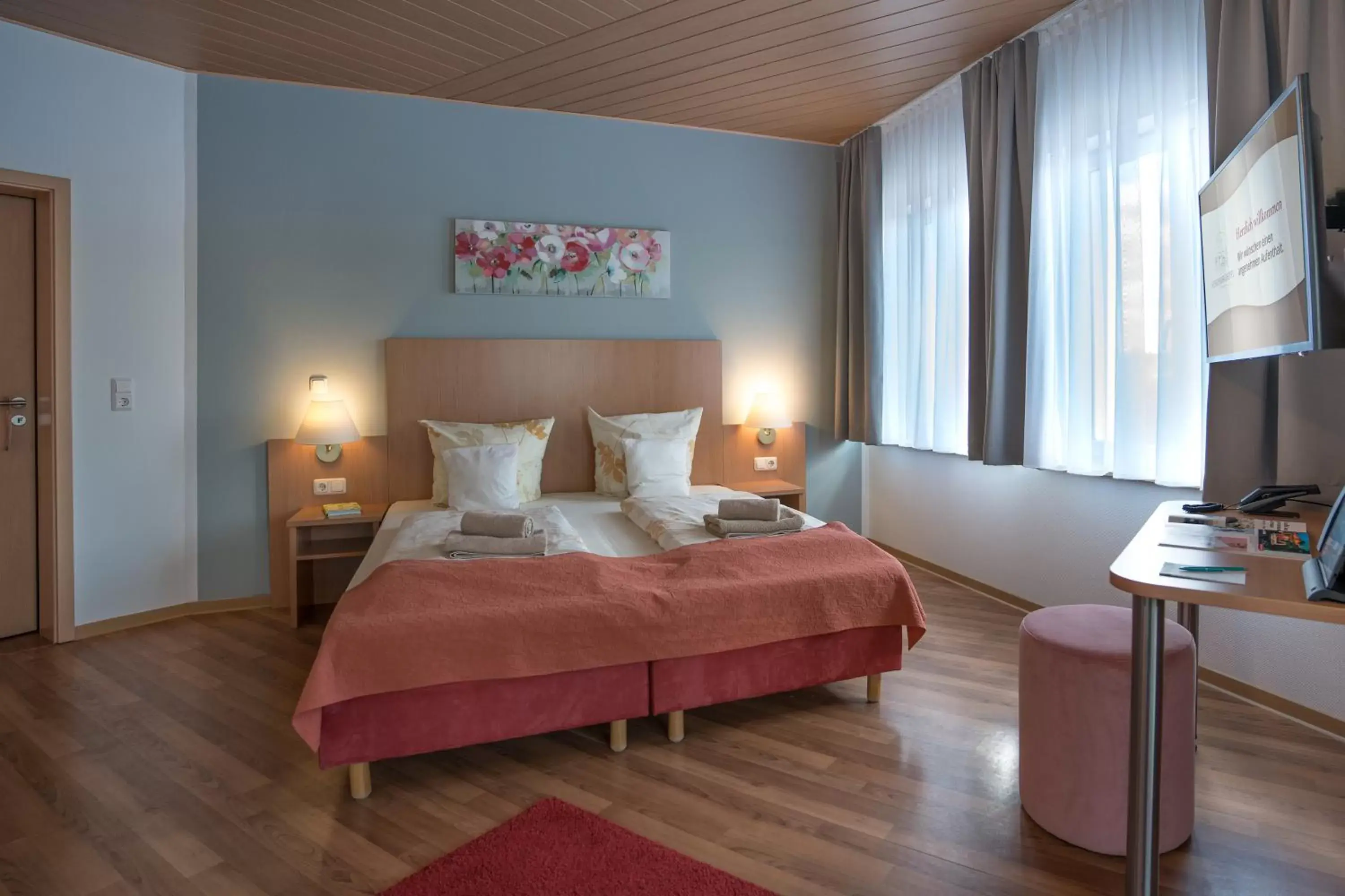 Photo of the whole room, Bed in Schlossberghotel Oberhof