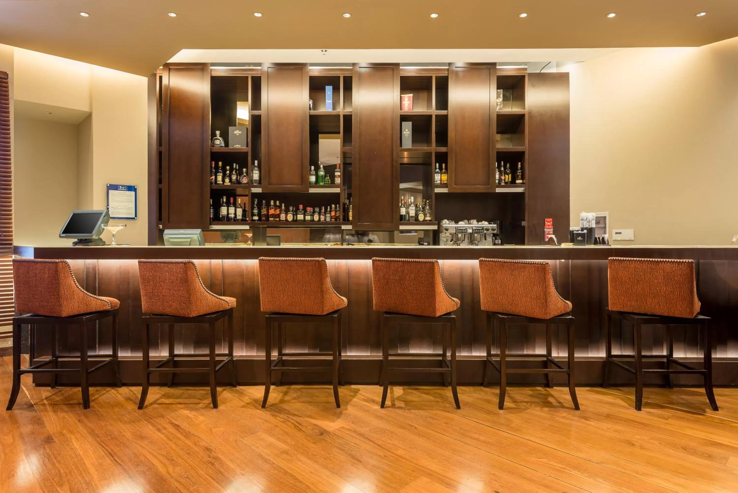 Lounge or bar in Casa Dann Carlton Hotel & SPA