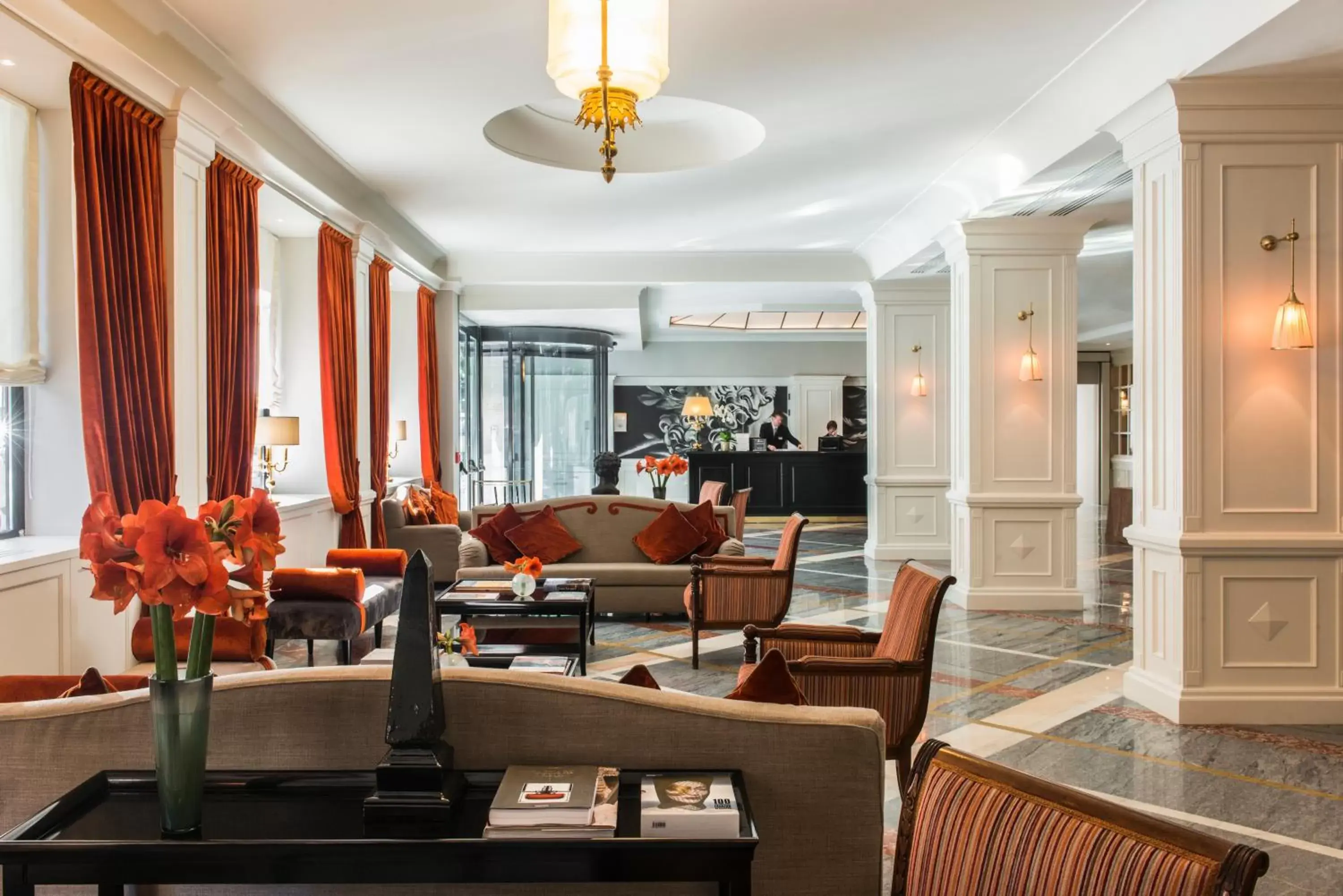 Lounge or bar in Starhotels Michelangelo Rome