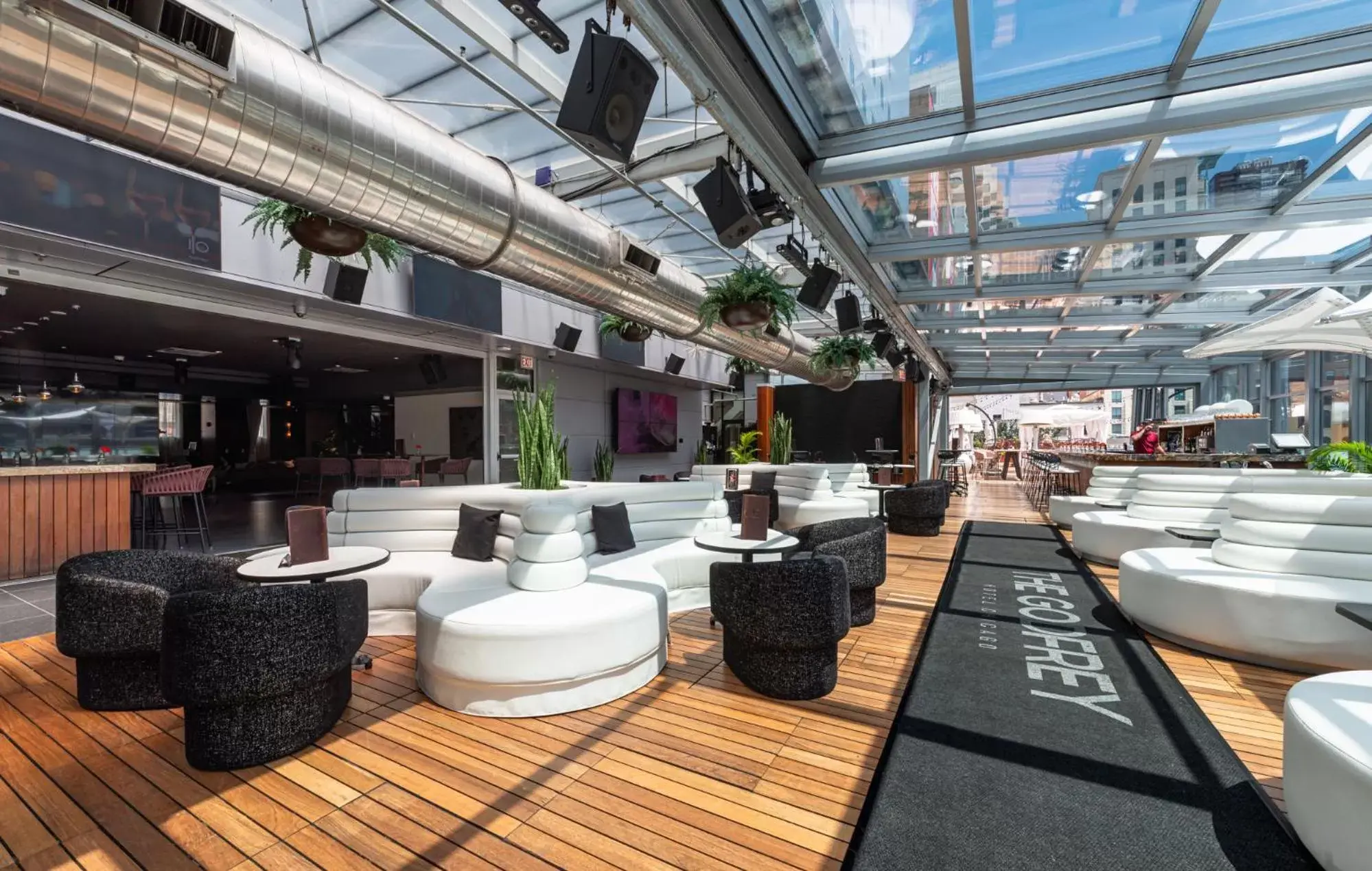 Restaurant/places to eat in Godfrey Hotel Chicago Restaurant/places to eat in Godfrey Hotel Chicago