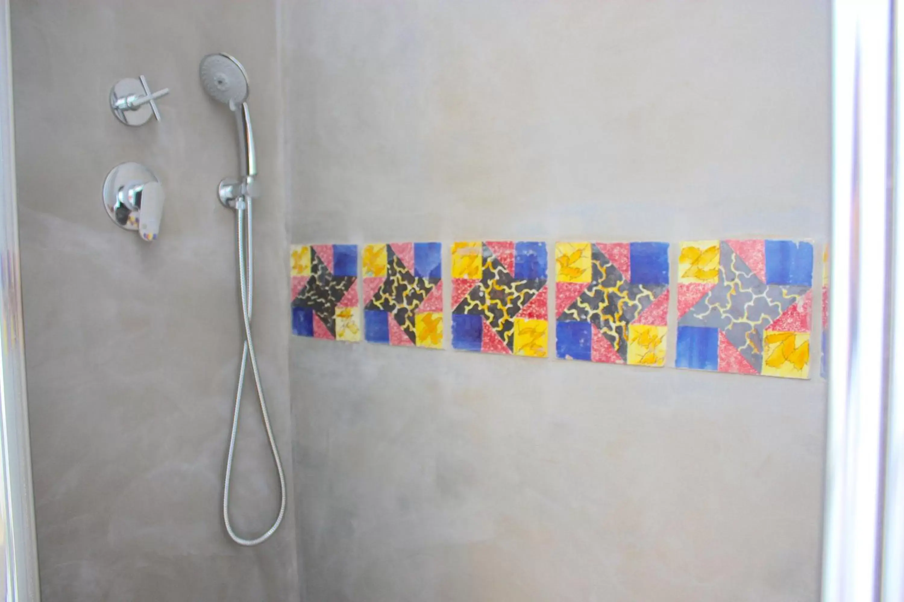 Shower, Bathroom in Hotel Intorno Al Fico