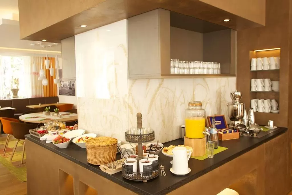 Buffet breakfast in Illertisser Hof