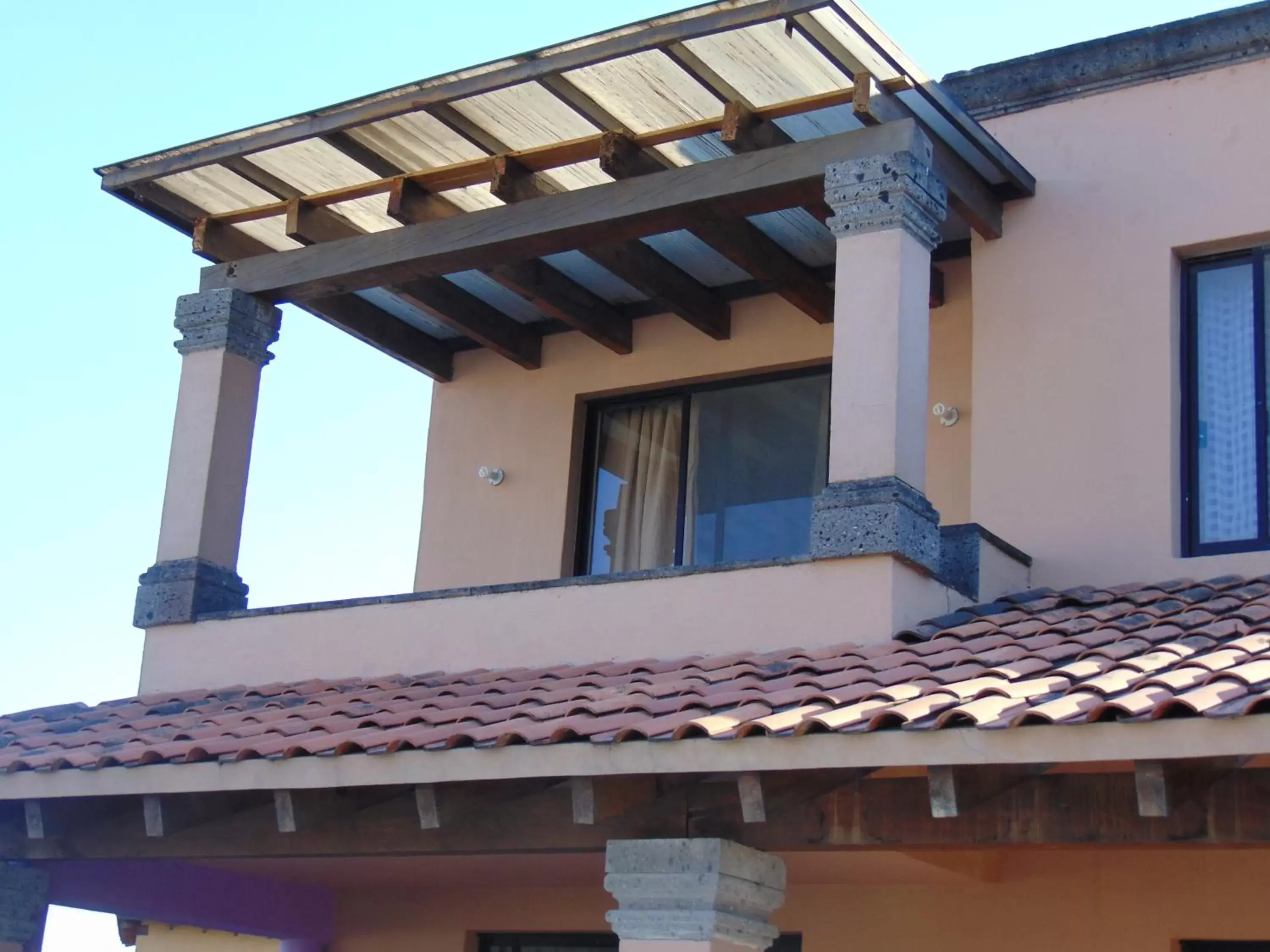 Balcony/Terrace, Property Building in Hotel Feregrino