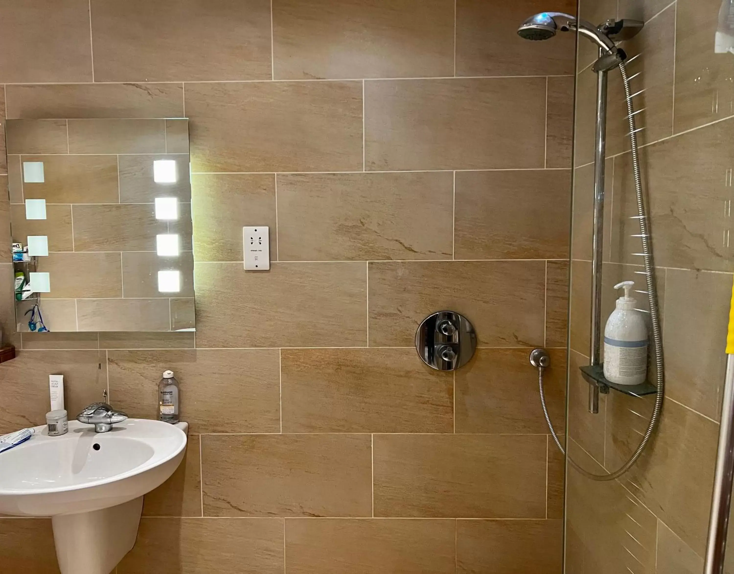 Bathroom in Errichel House and Cottages