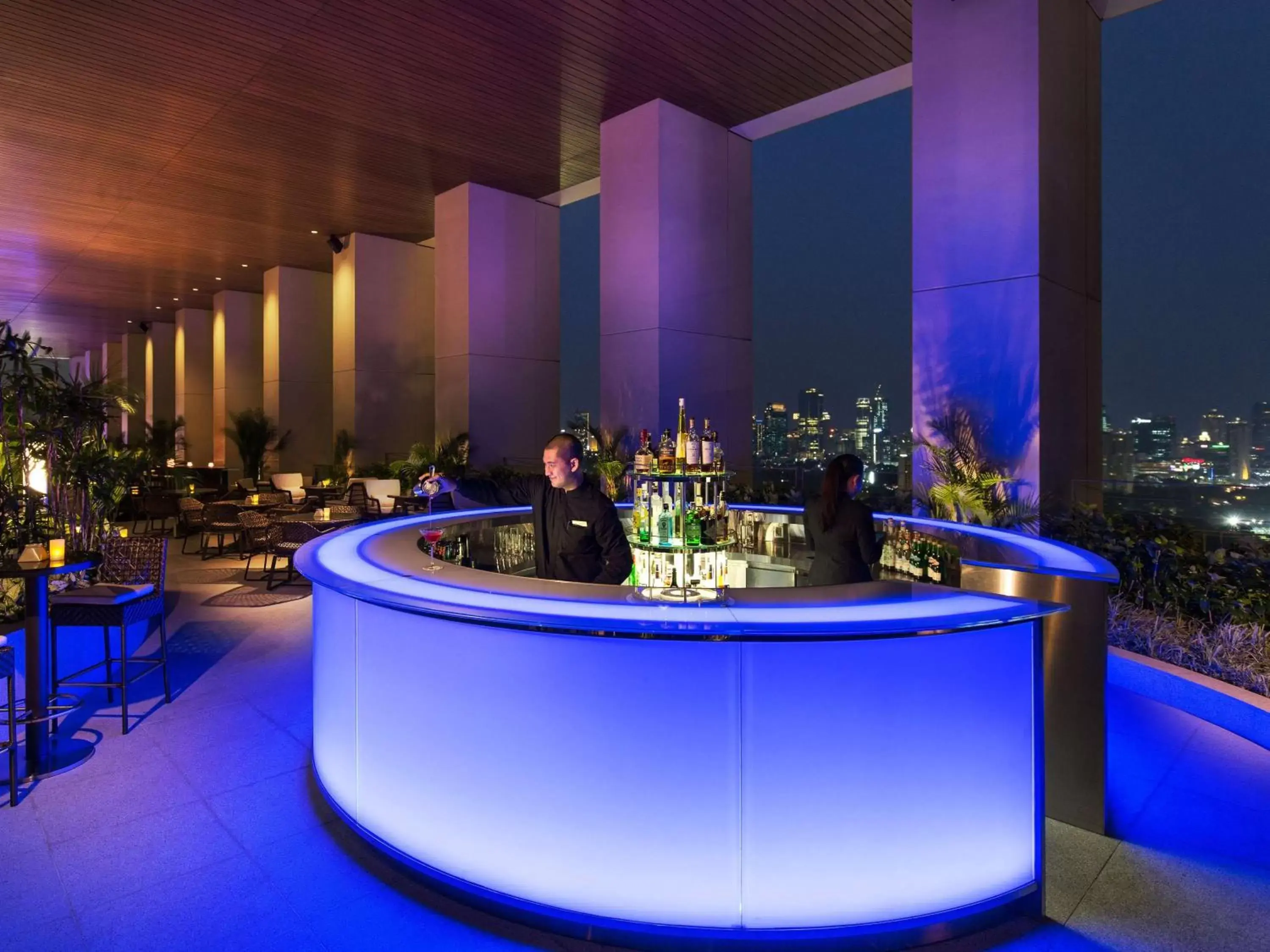 Lounge or bar in Fairmont Jakarta