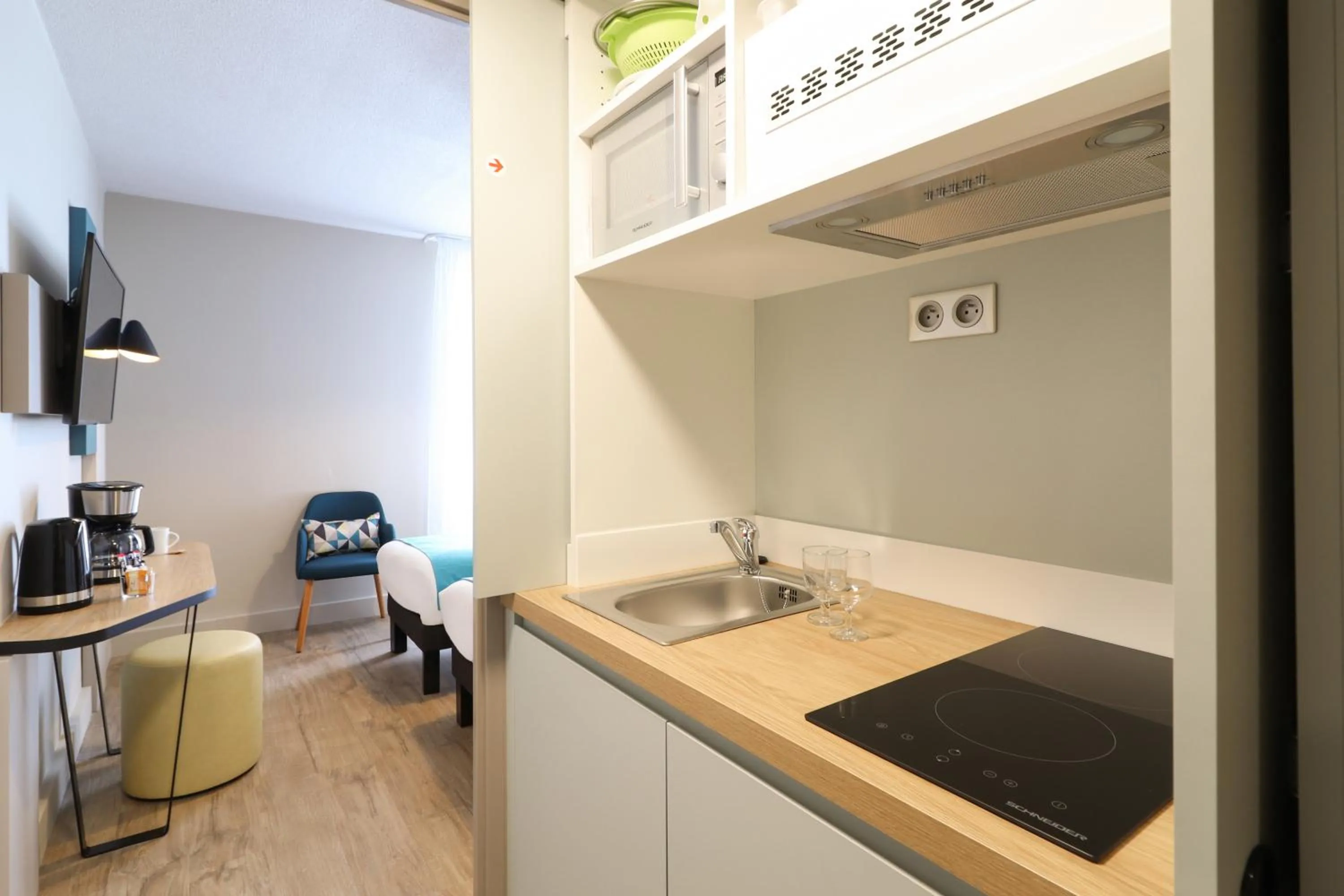 Kitchen or kitchenette in Appart'City Confort Toulouse Diagora Labège