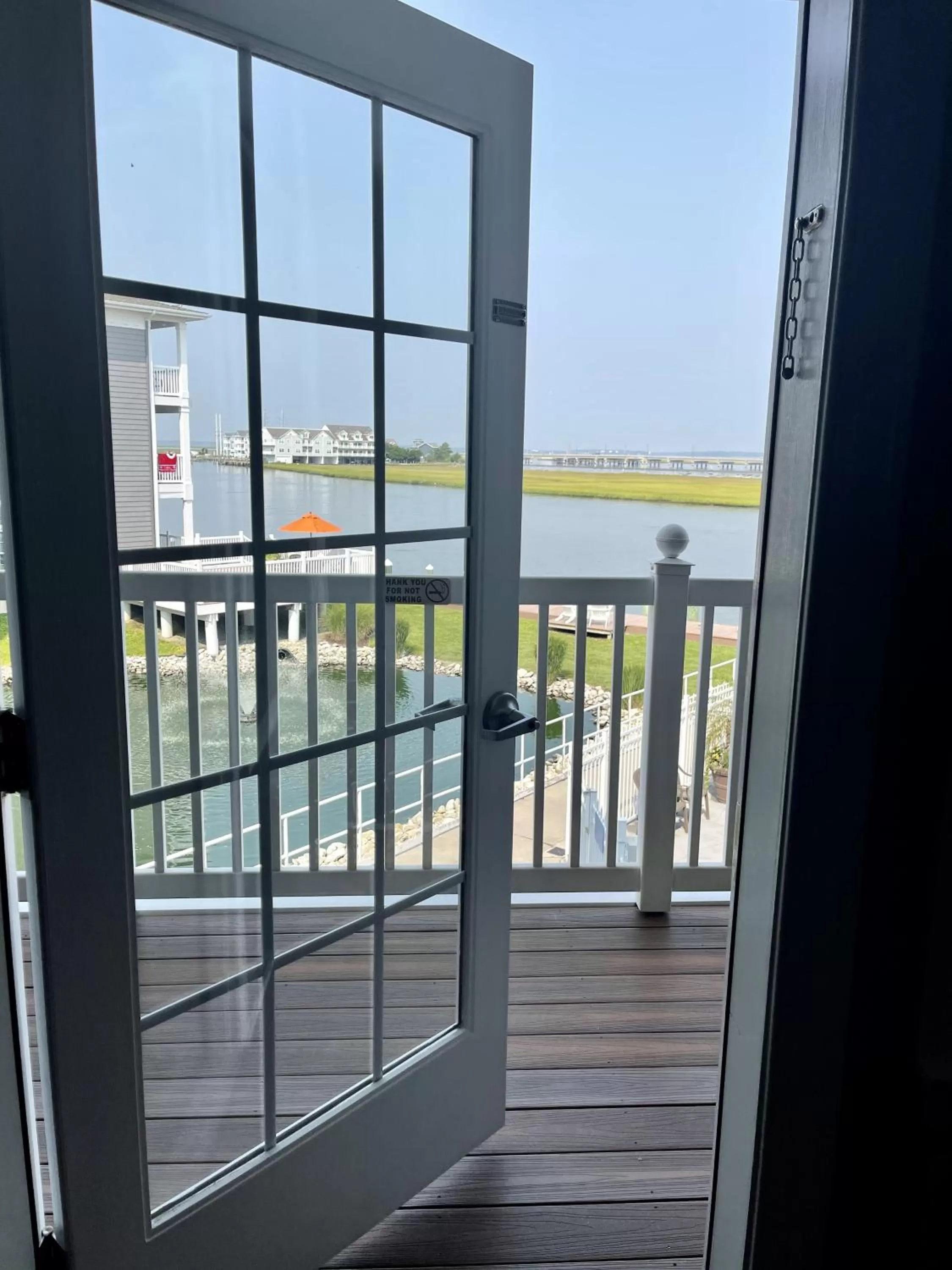 Balcony/Terrace in Comfort Suites Chincoteague Island Bayfront Resort
