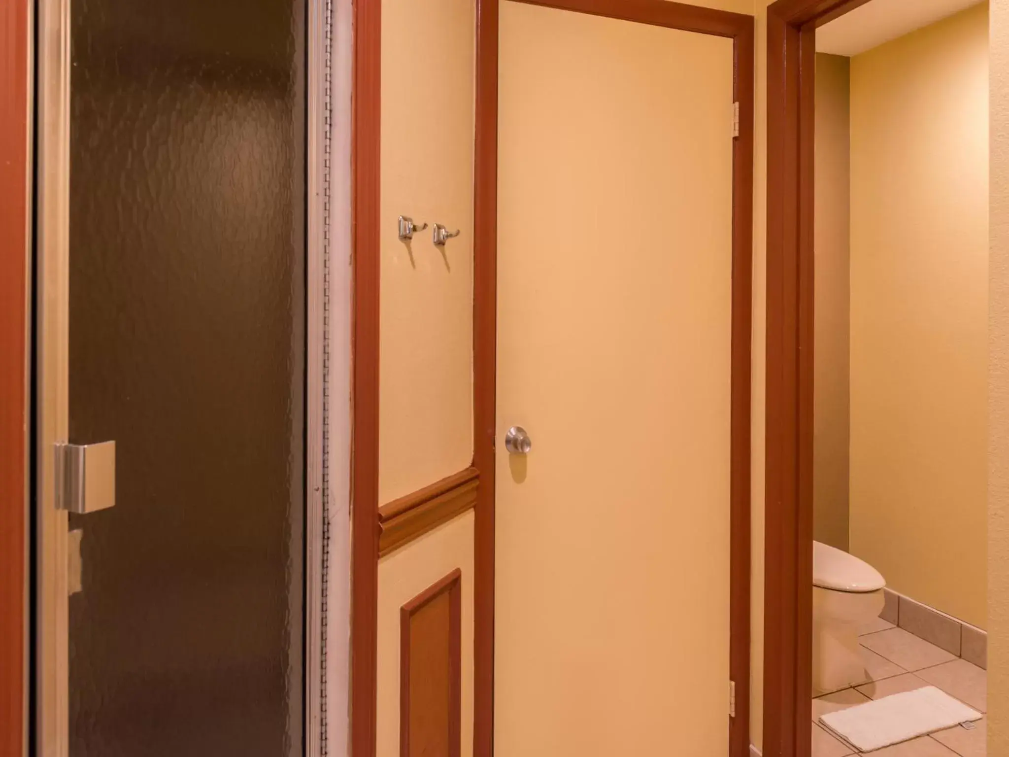 Toilet, Bathroom in Inn of The Dove Romantic Luxury & Business Suites